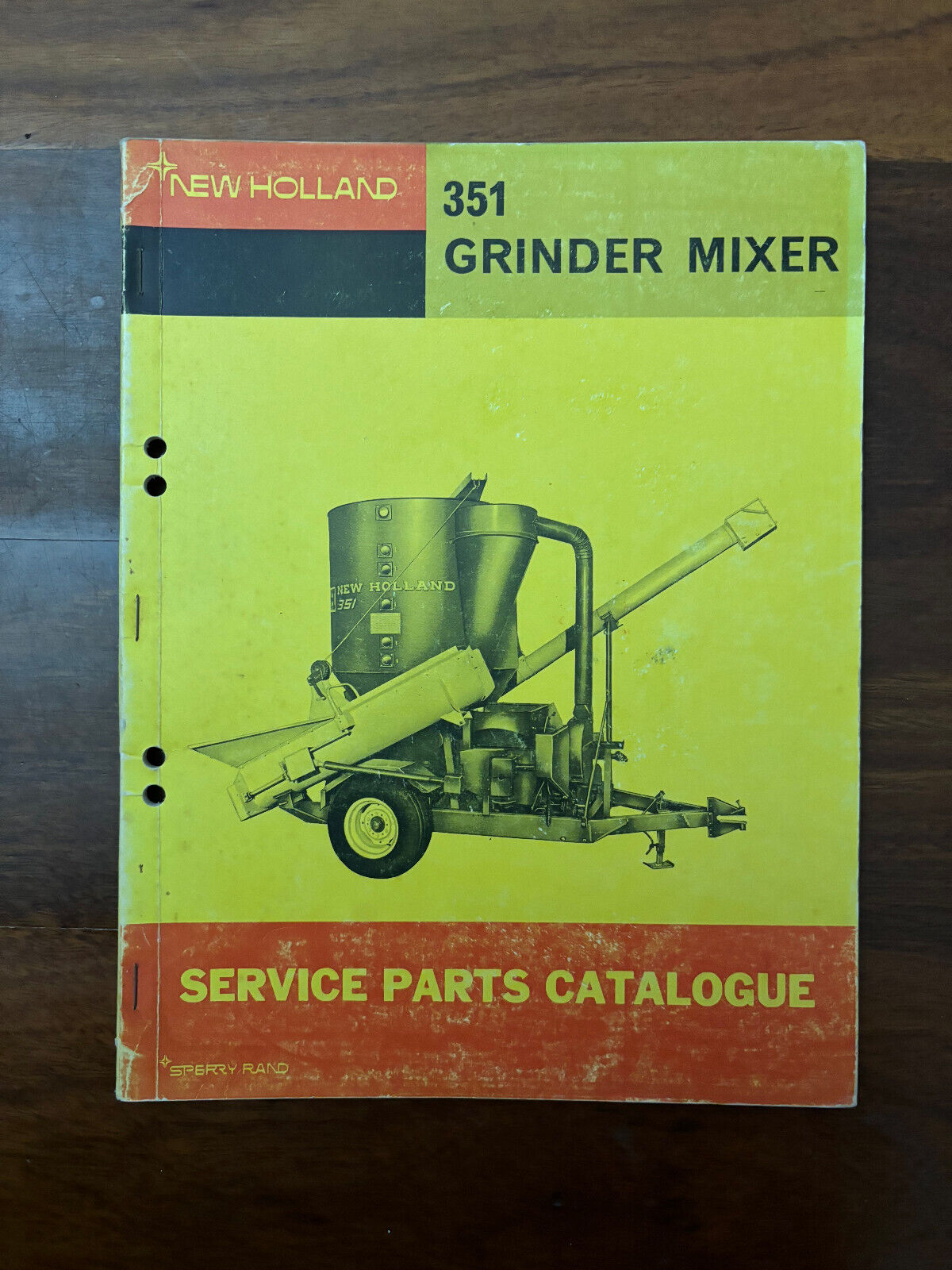 NEW HOLLAND 351 GRINDER MIXER NEW HOLLAND SERVICE PARTS CATALOGUE SPER