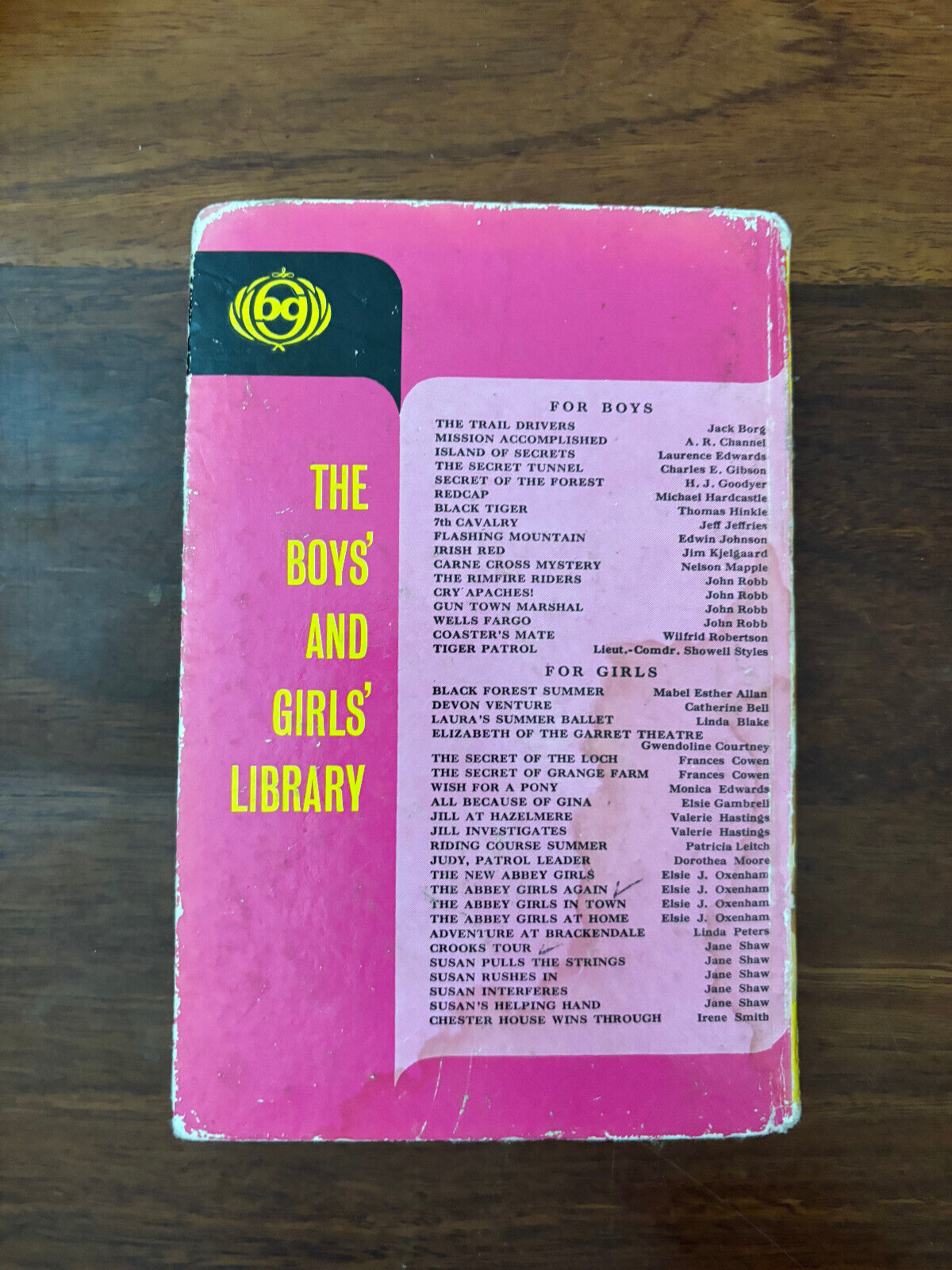 The Abbey Girls Again, Elsie J Oxenham, The Childrens Press, 1966