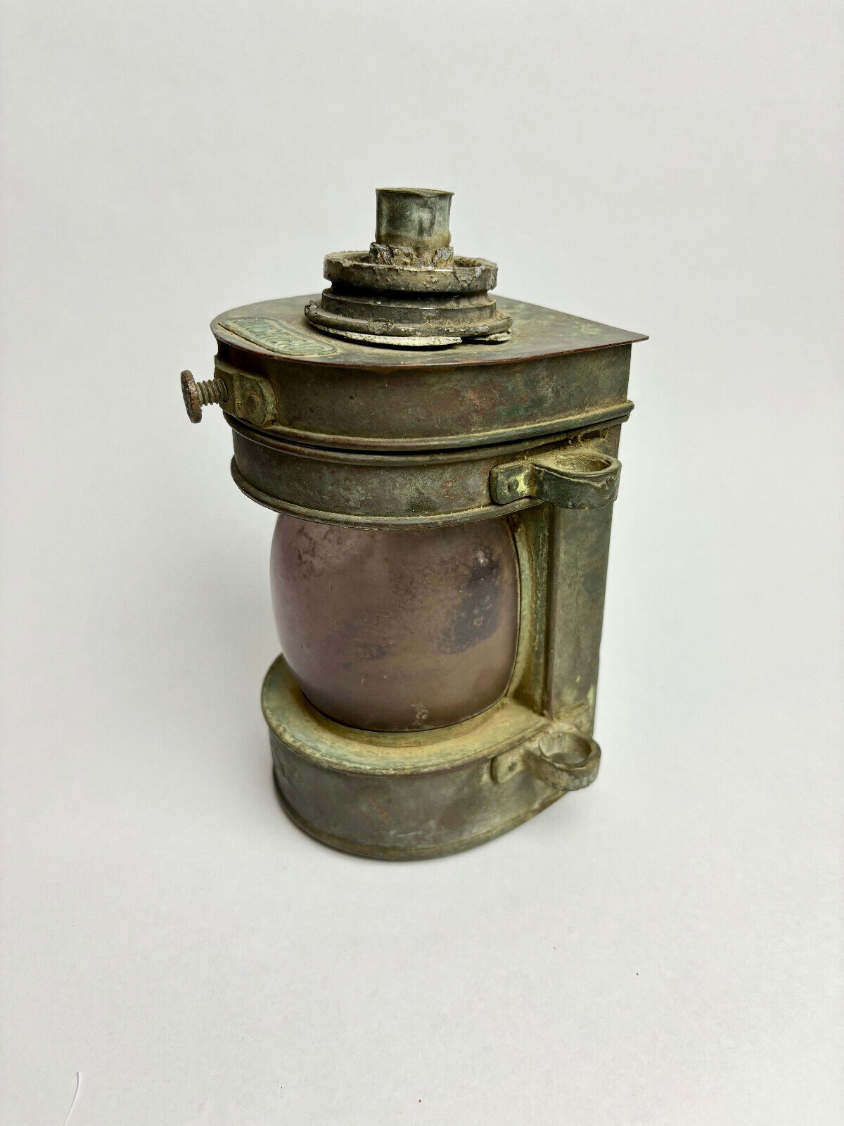 Hong Kong ship’s masthead lamp, 20cm high