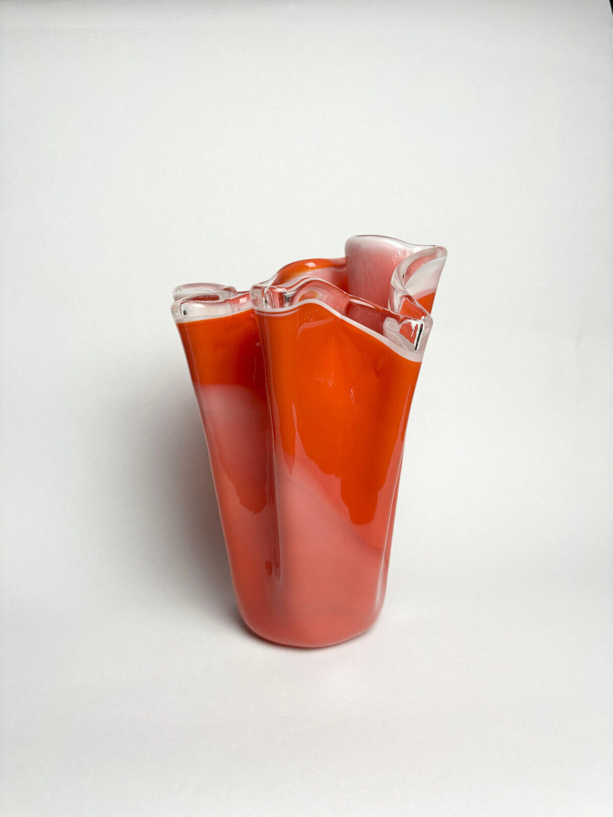 Vintage orange handkerchief art glass vase (23cm tall)