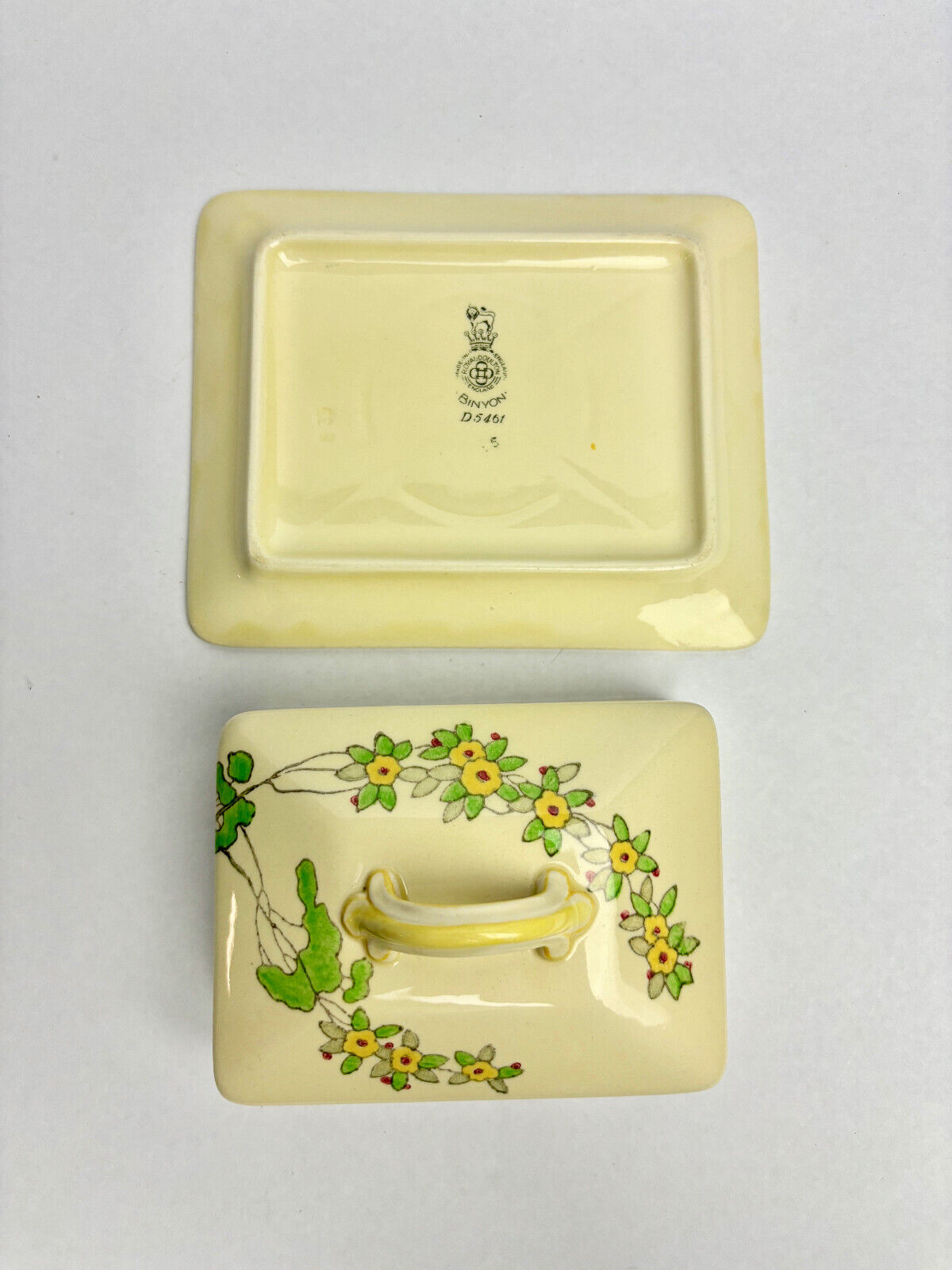 Royal Doulton "Binyon" Butter Dish