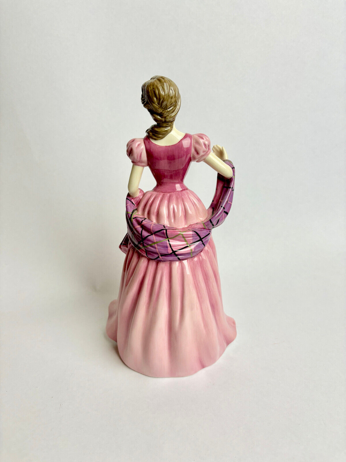 Royal Doulton Rose of the Glen HN 4741 (boxed)