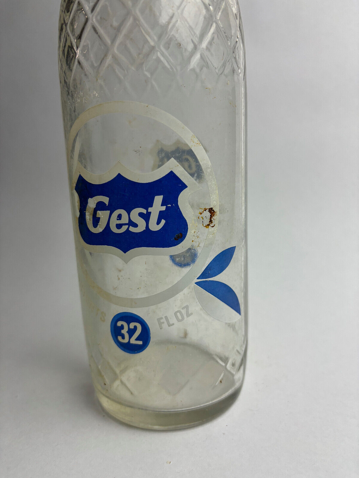 Gest Lemonade Pyroglaze bottle 32 fl oz