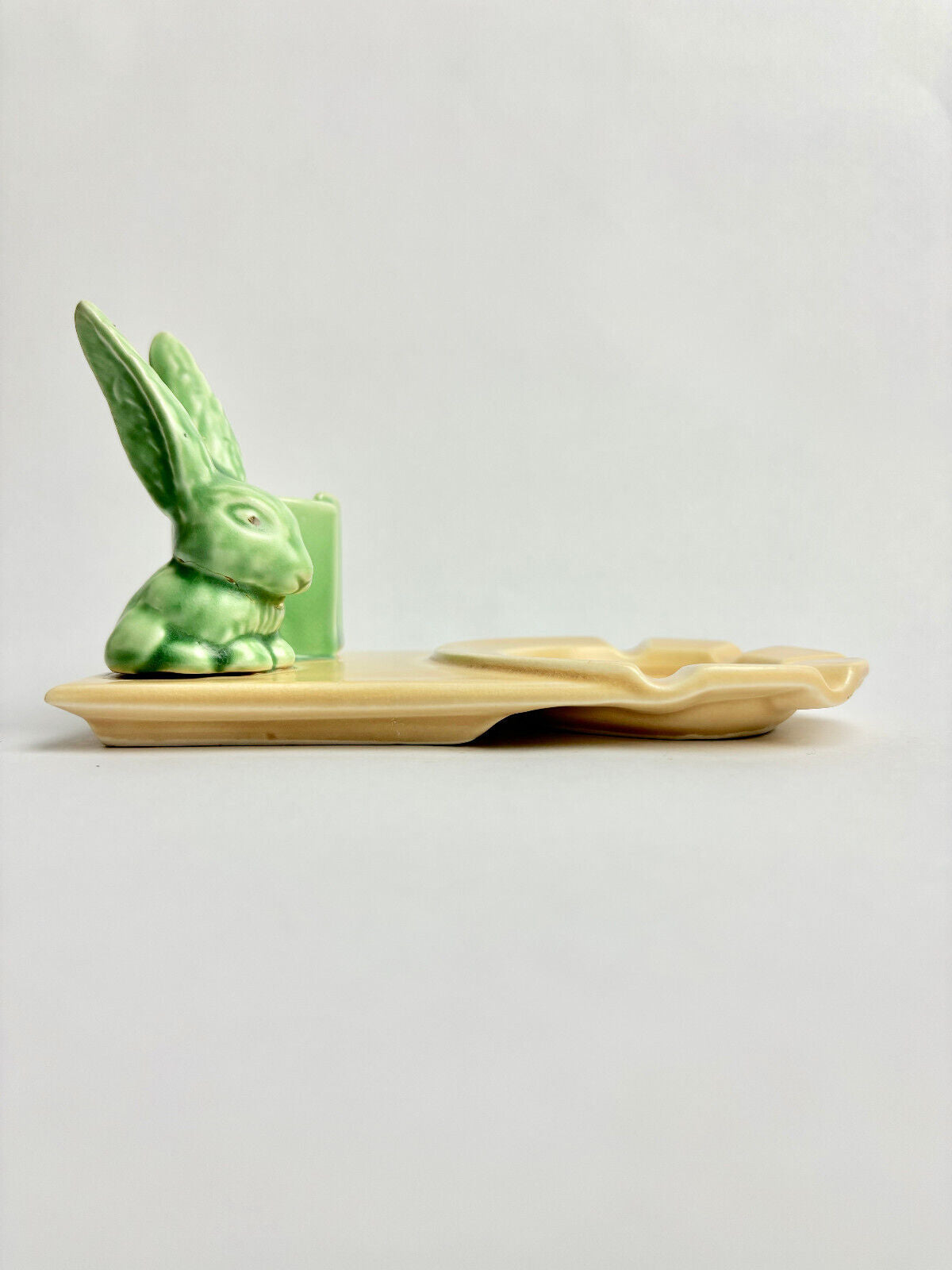 Sylvac Rabbit Ashtray with Match Holder 1181