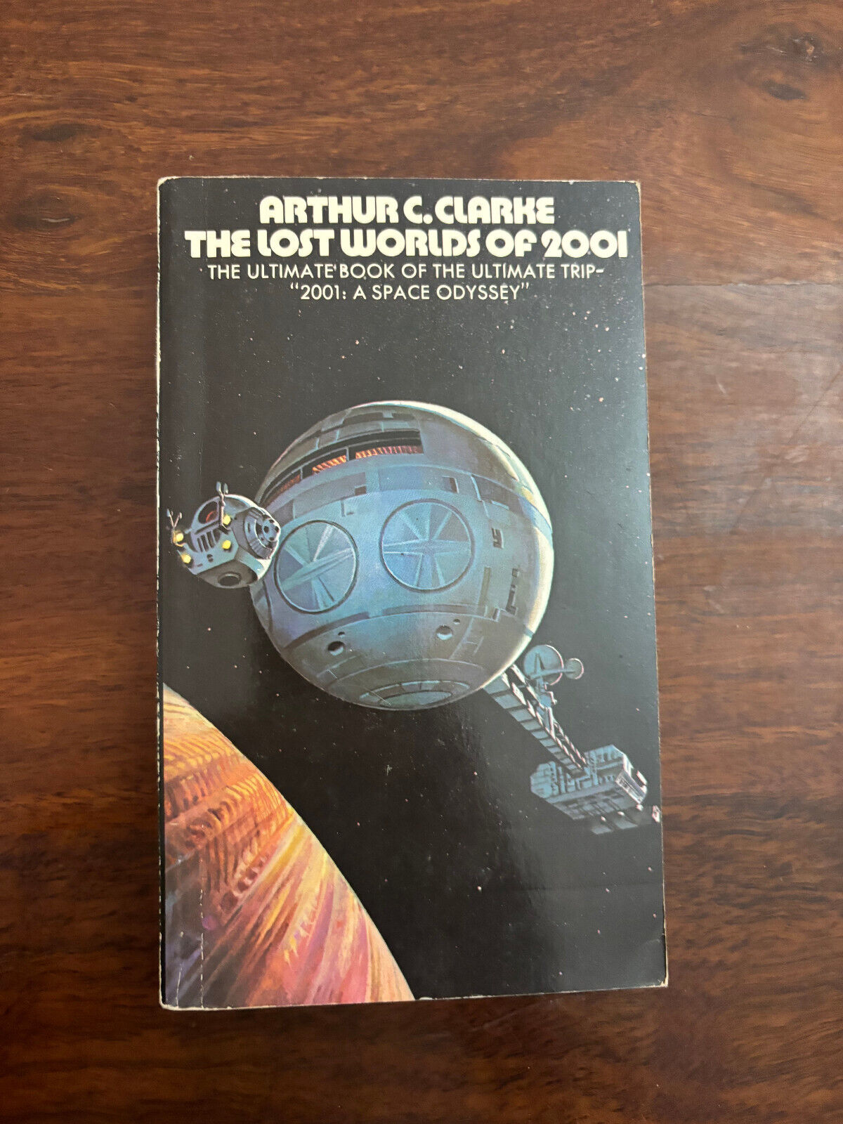 ARTHUR C. CLARKE- THE LOST WORLDS OF 2001 (Paperback 1972)