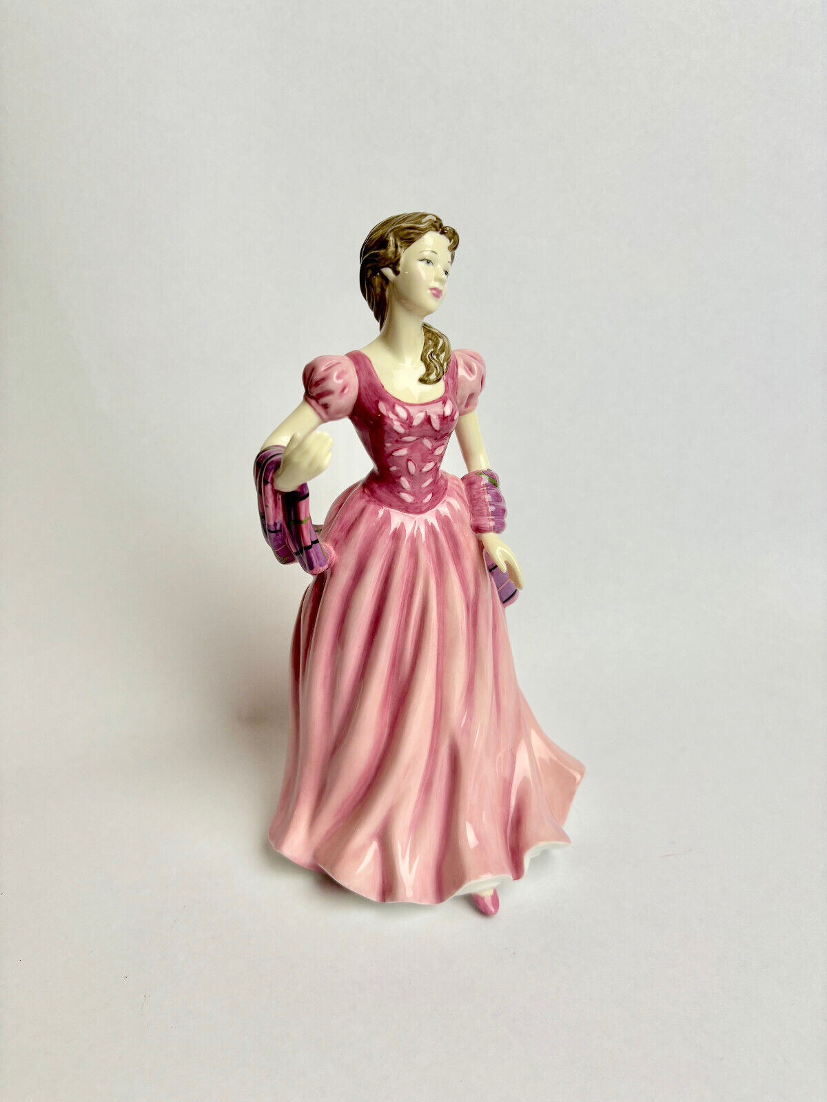 Royal Doulton Rose of the Glen HN 4741 (boxed)