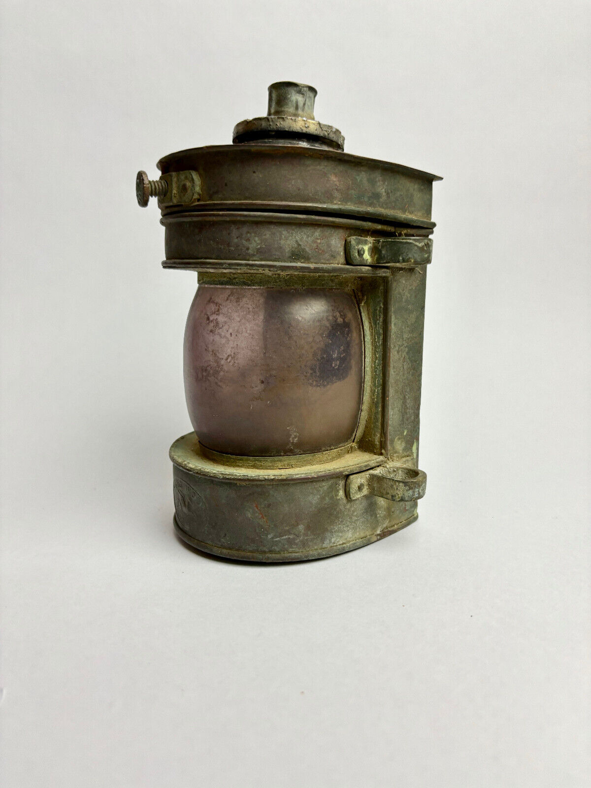 Hong Kong ship’s masthead lamp, 20cm high