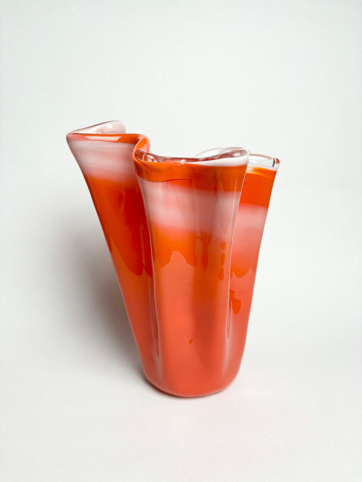 Vintage orange handkerchief art glass vase (23cm tall)