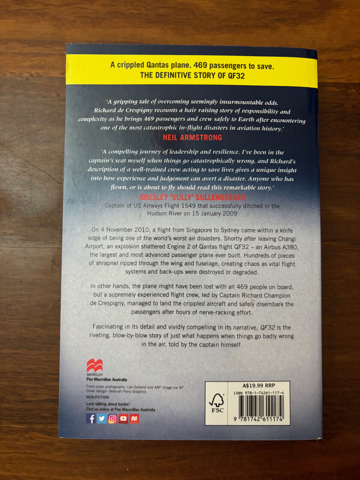 QF32: From the author of Fly!: Life Lessons from the Cockpit of QF32 by Richard