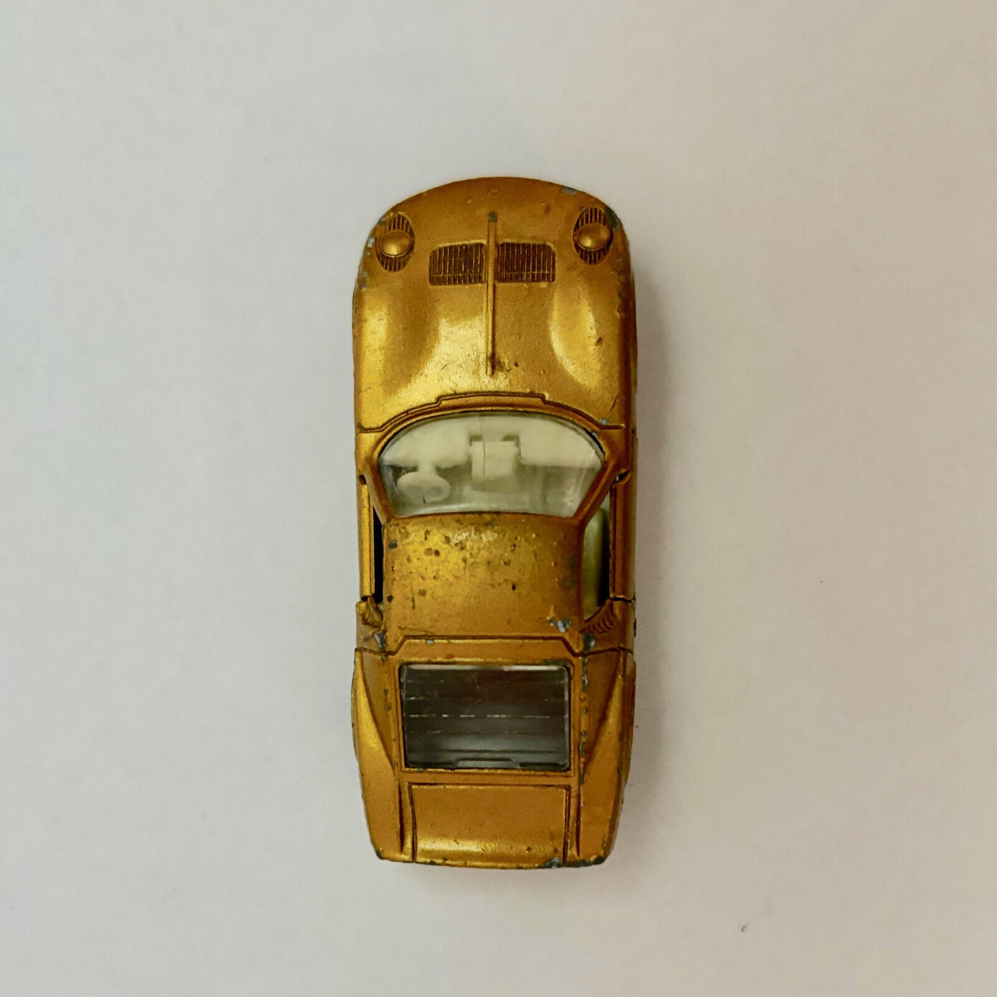 VINTAGE LESNEY MATCHBOX SERIES NO 33 LAMBORGHINI MIURA GOLD