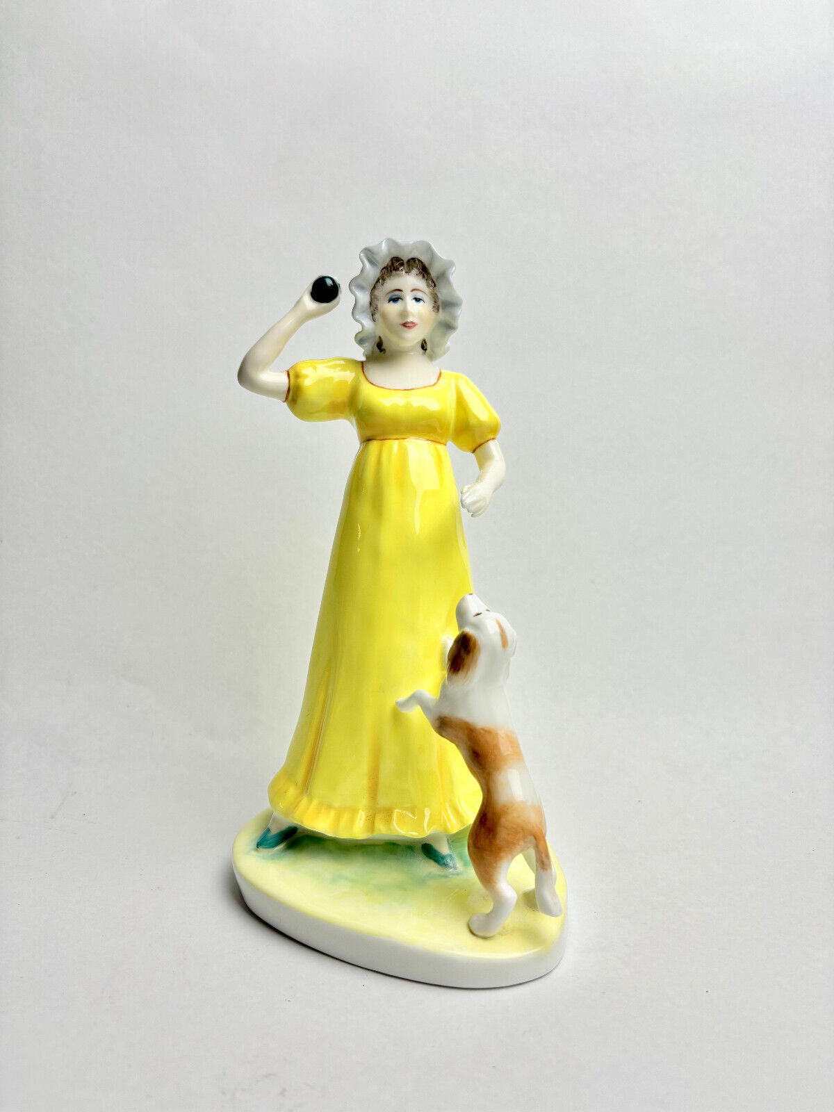 Coalport Early Days Lady with a Dog 157/500