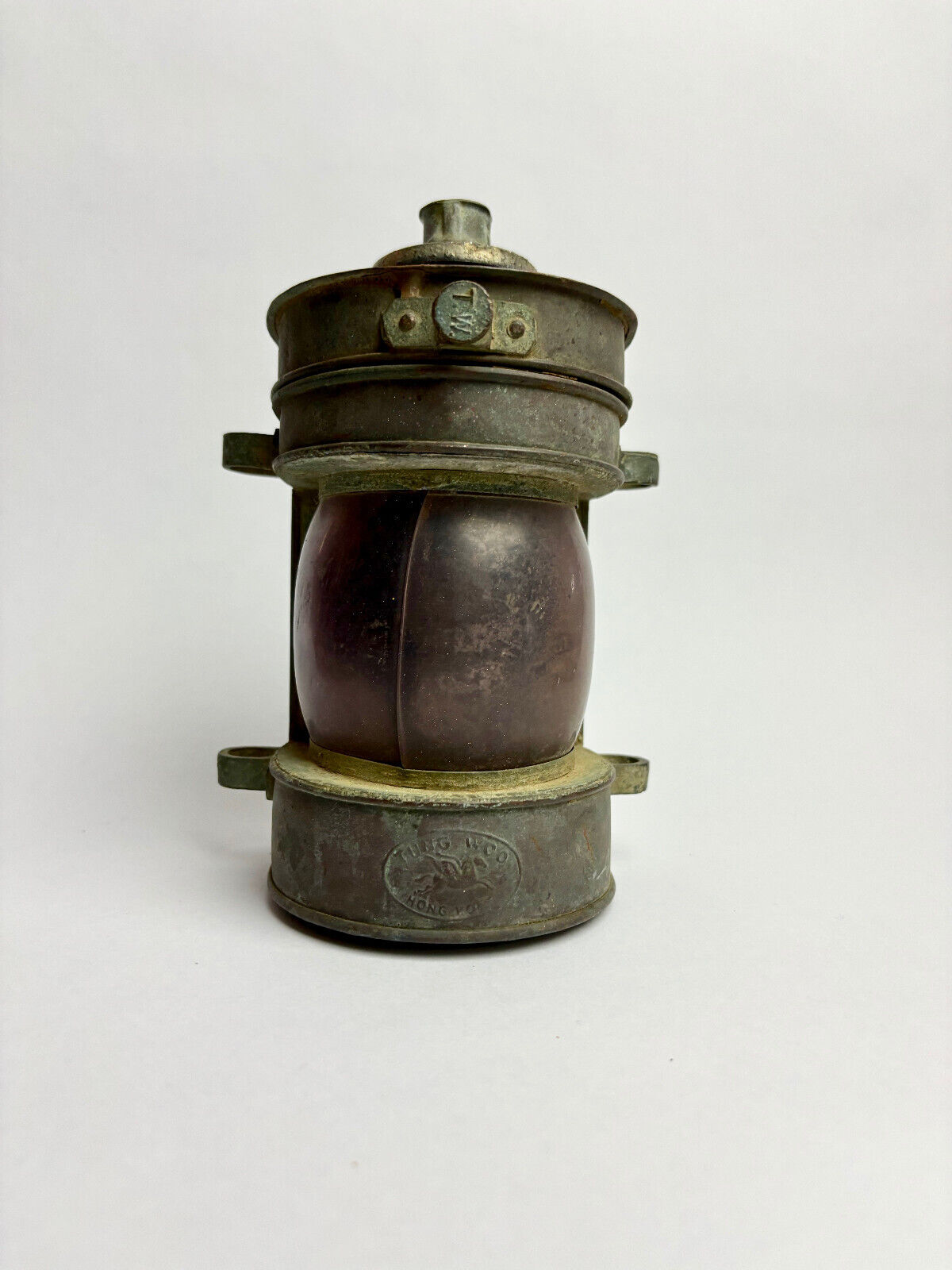 Hong Kong ship’s masthead lamp, 20cm high