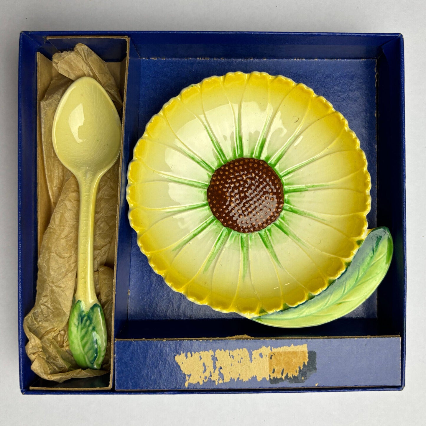 Carlton Ware Daisy, Yellow - Butter/Jam Dish, Box & Spoon