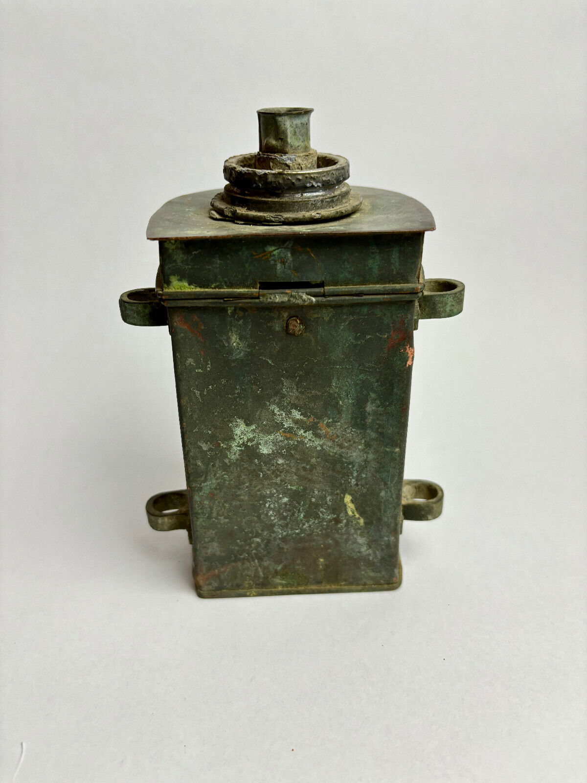 Hong Kong ship’s masthead lamp, 20cm high