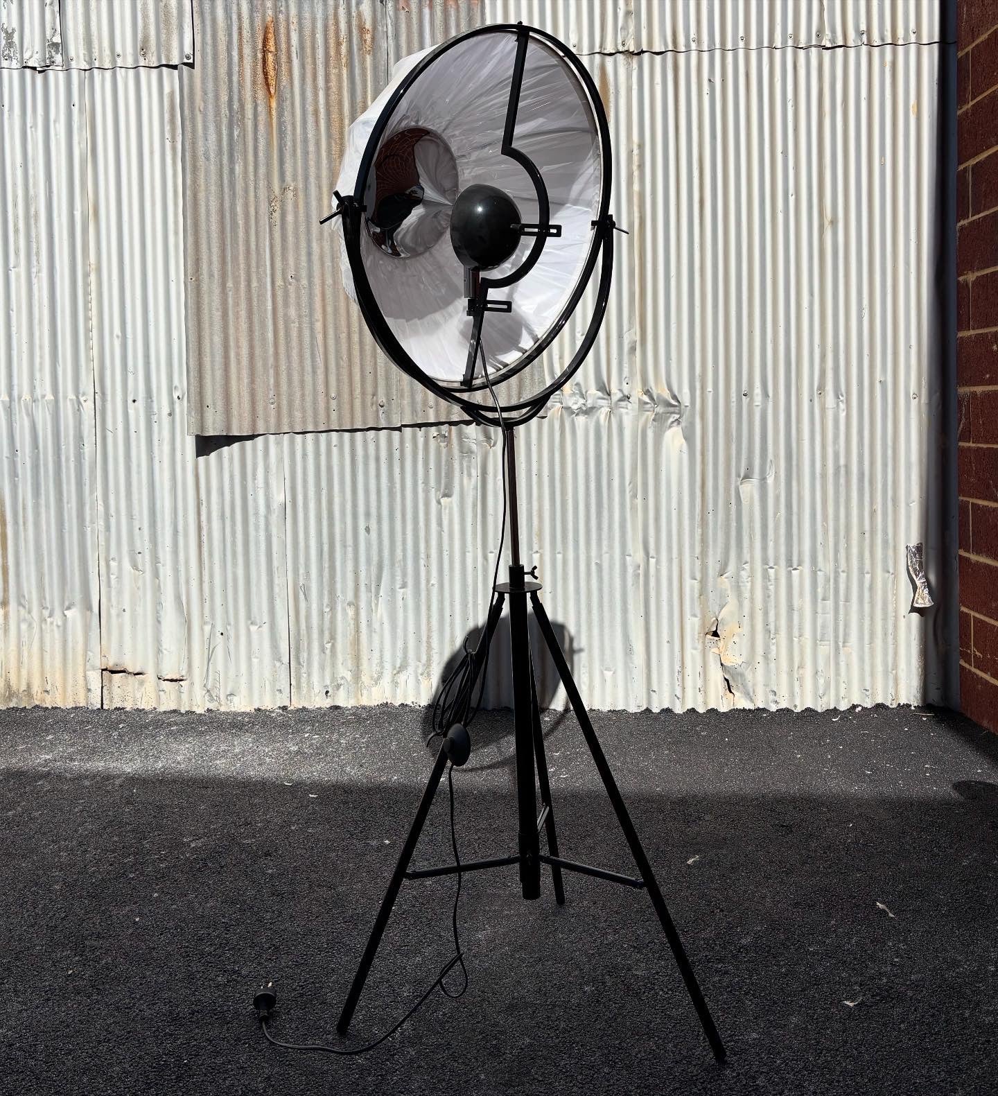 Replica Mariano Fortuny Tripod Floorlamp