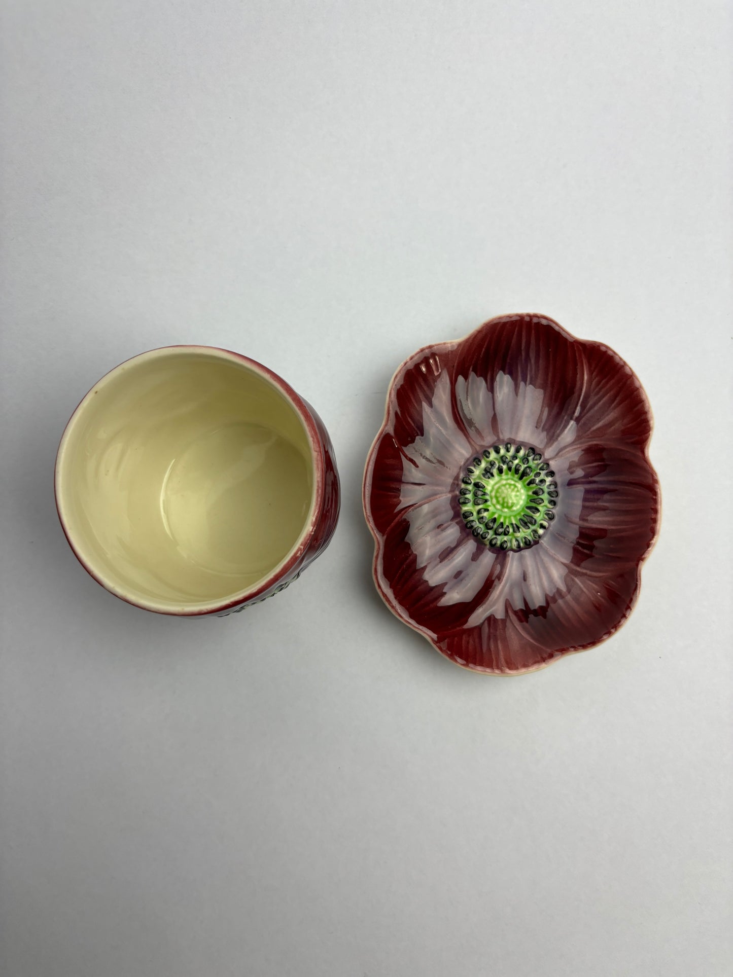Anemone Majolica Pot & Saucer by Shorter & Son