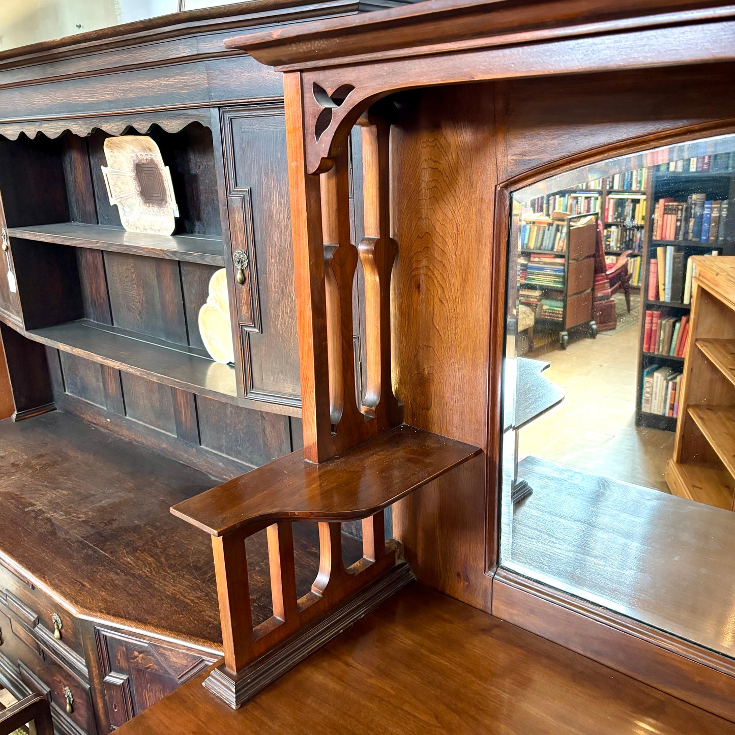 Edwardian Oak Sideboard in the Art Nouveau Style, c.1905