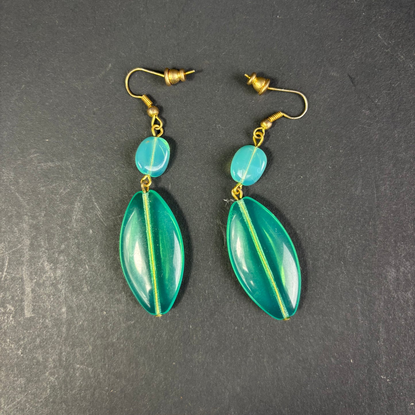 Vintage Uranium Glass Drop Earrings – Glowing UV Reactive Jewellery
