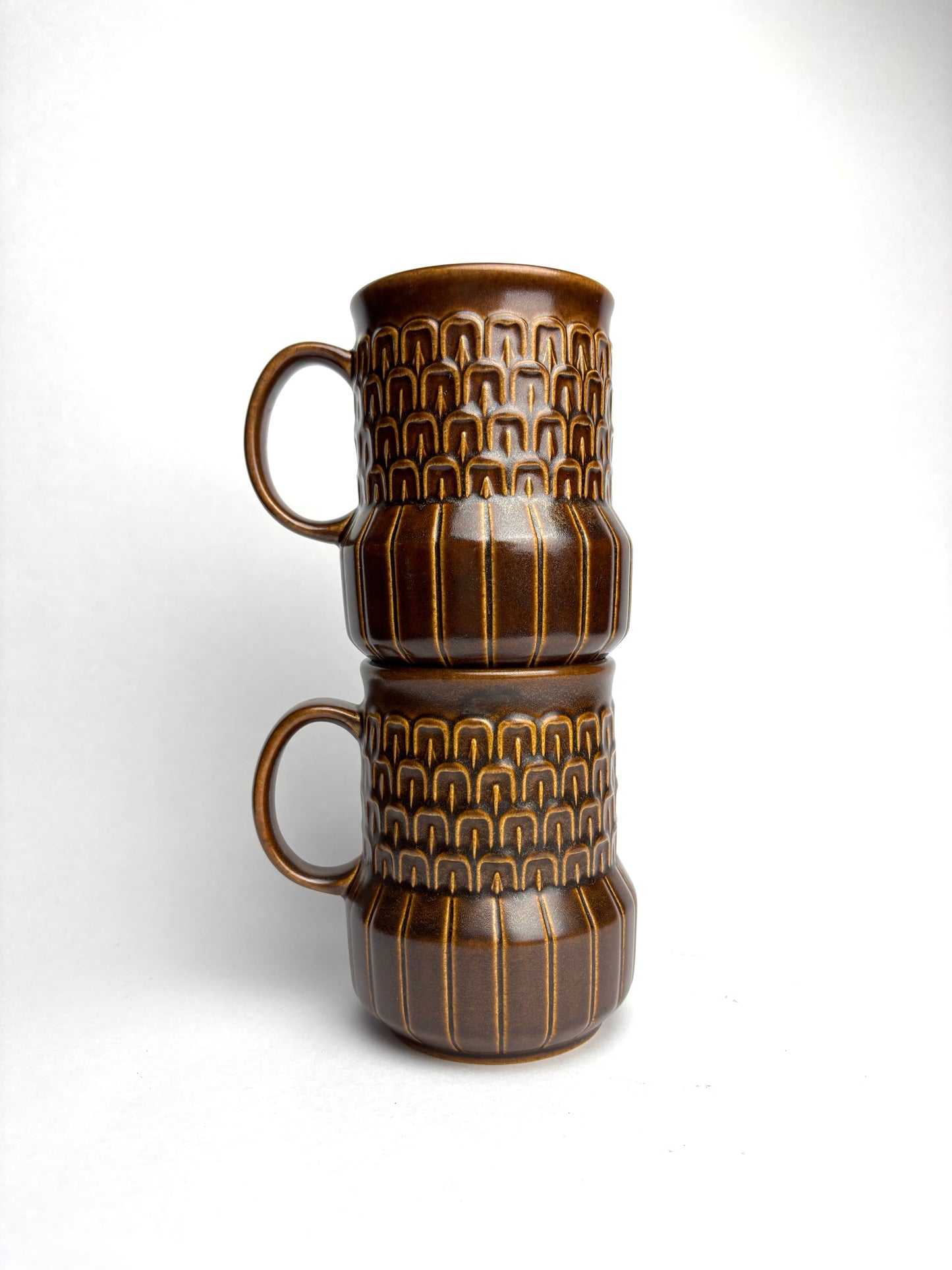 1960s Wedgwood Pennine coffee jug and six mugs