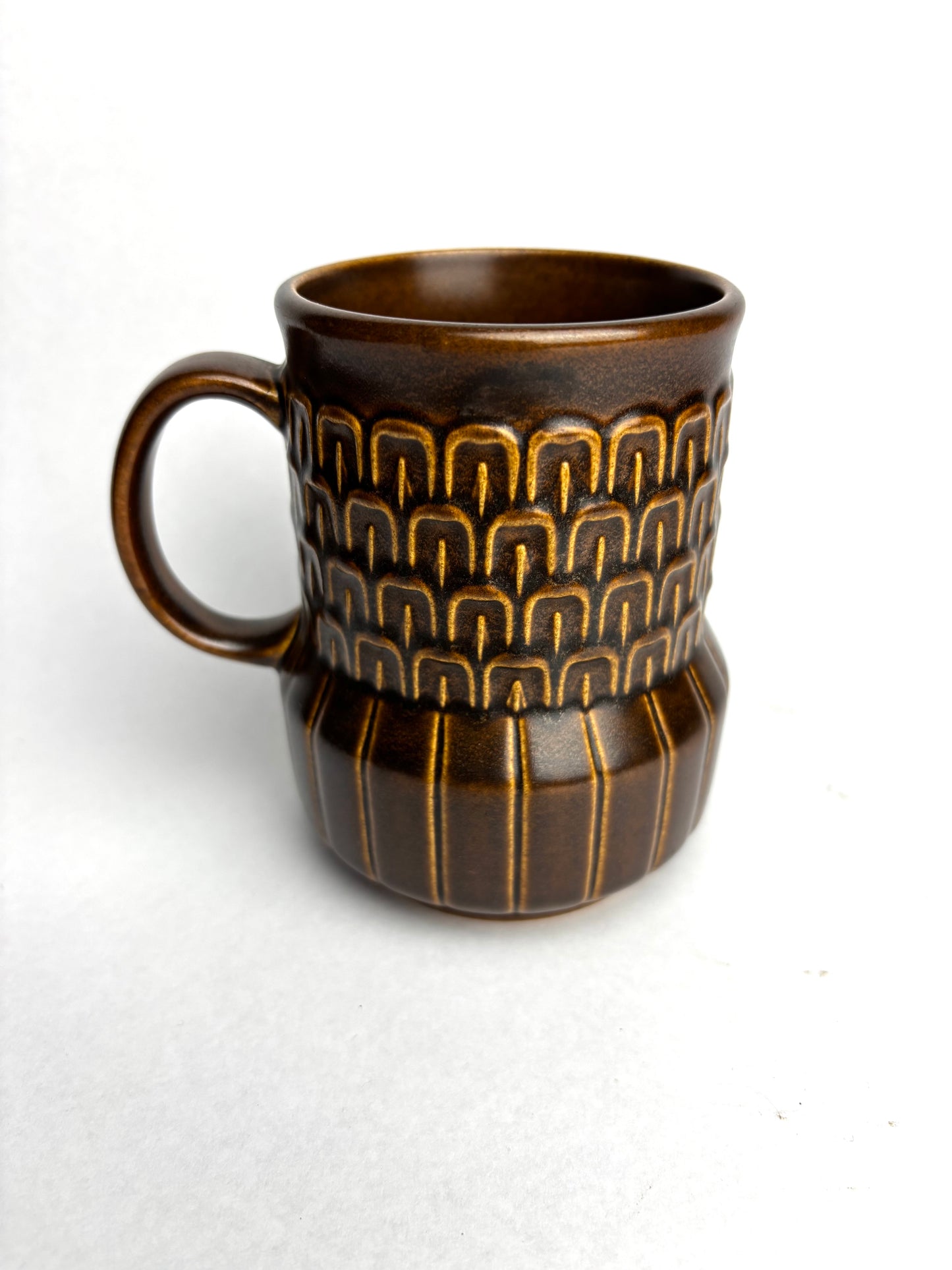 1960s Wedgwood Pennine coffee jug and six mugs