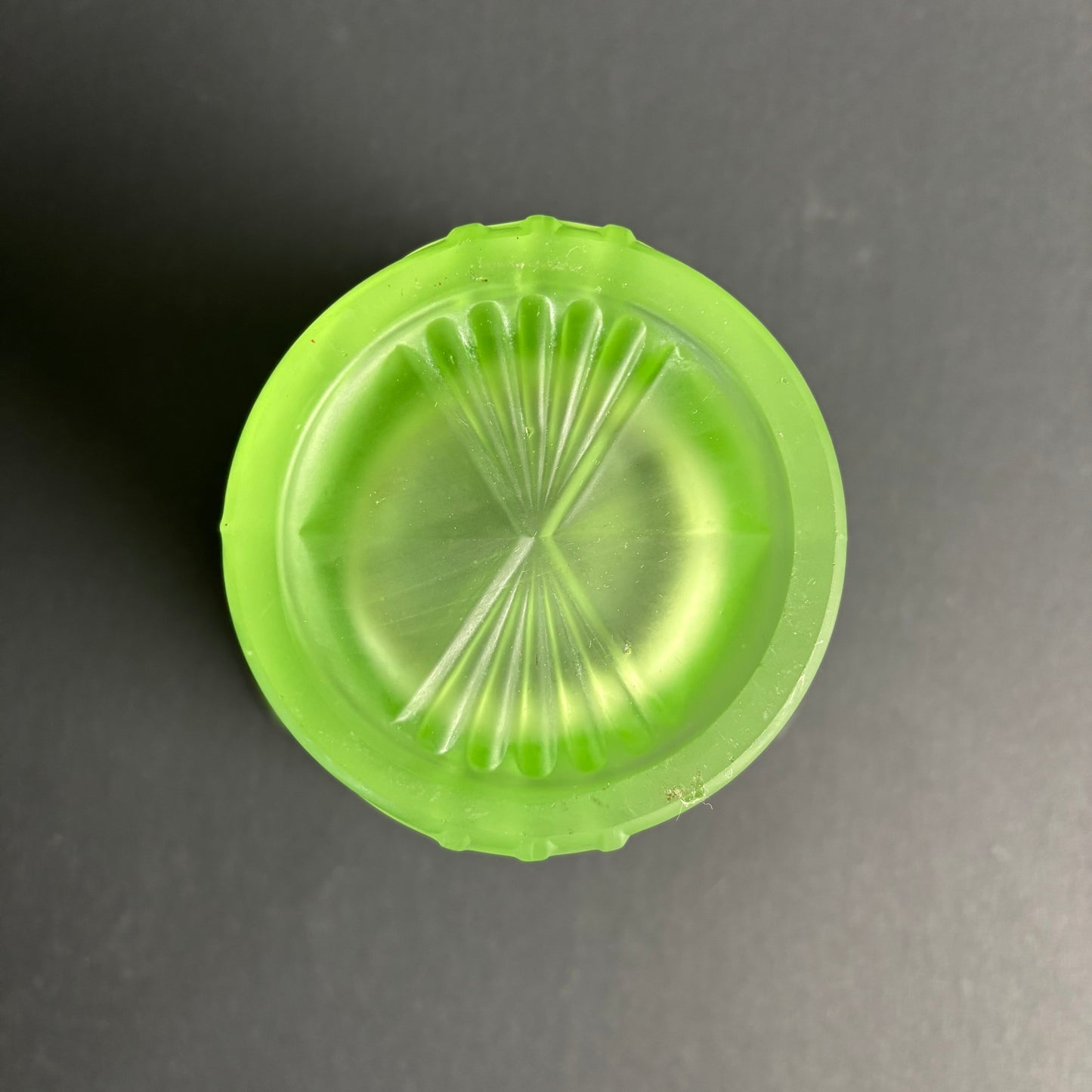 Art Deco Uranium Glass Vase – Vaseline Glass – UV Reactive – c1930s