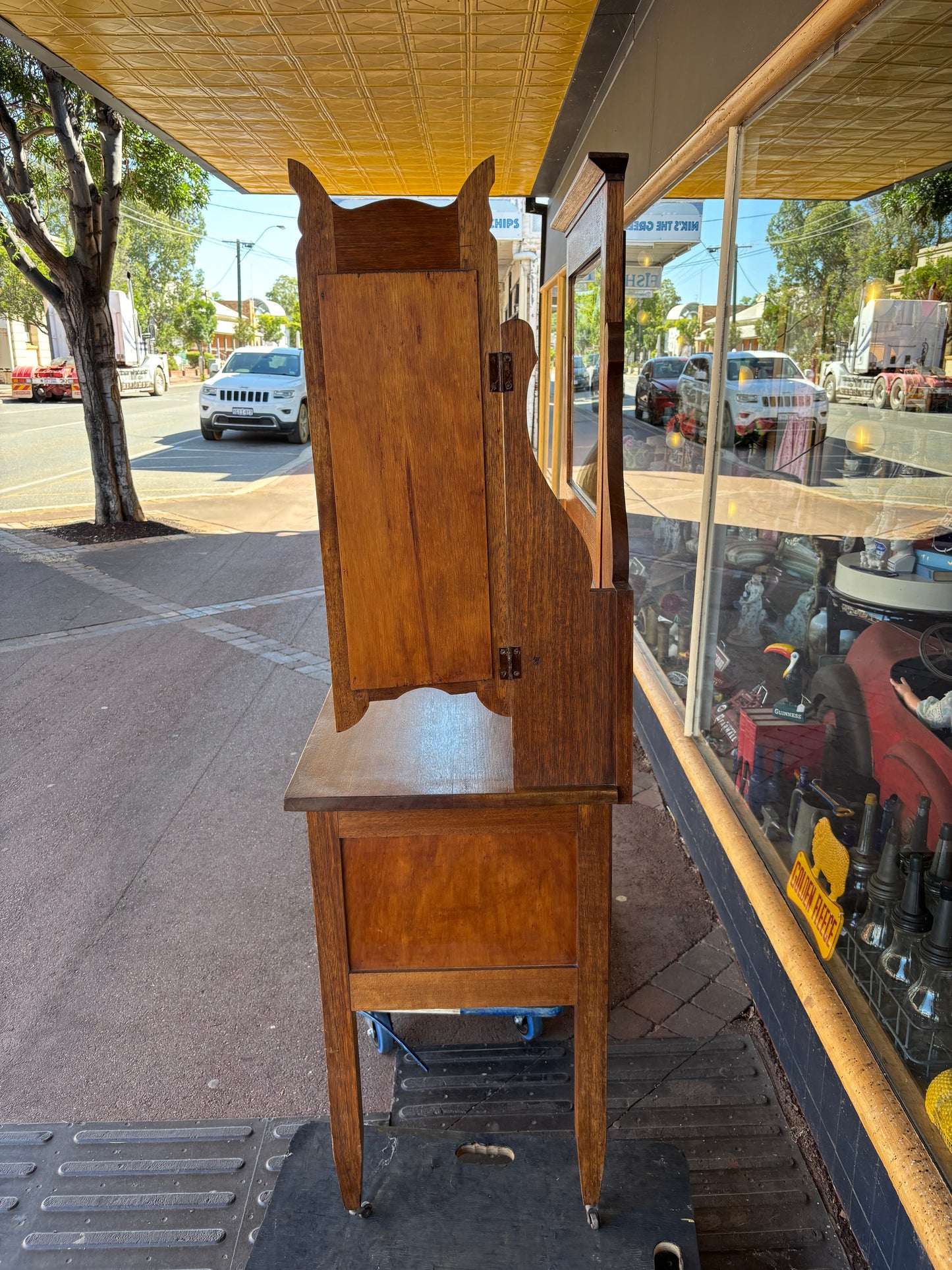Edwardian oak dressing table