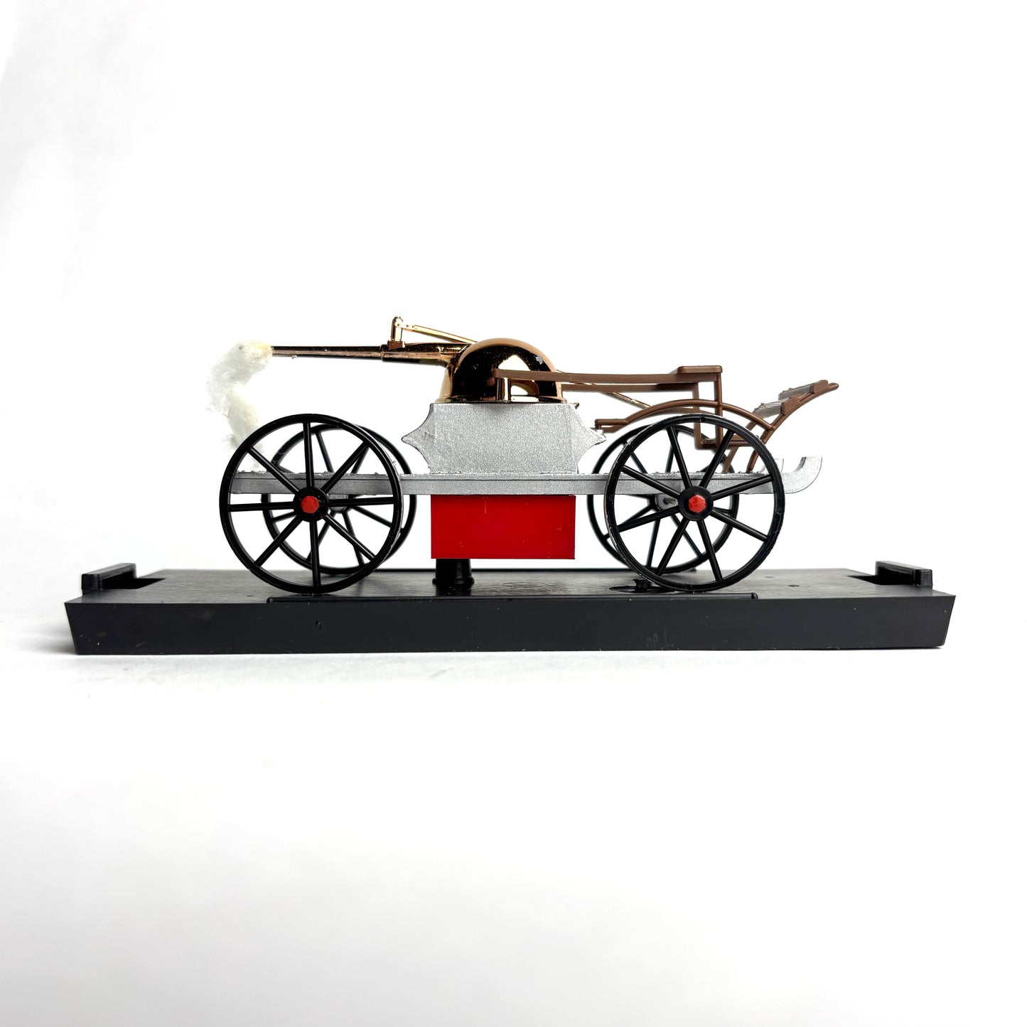 Old Fire Engine model from 1680 by Brumm