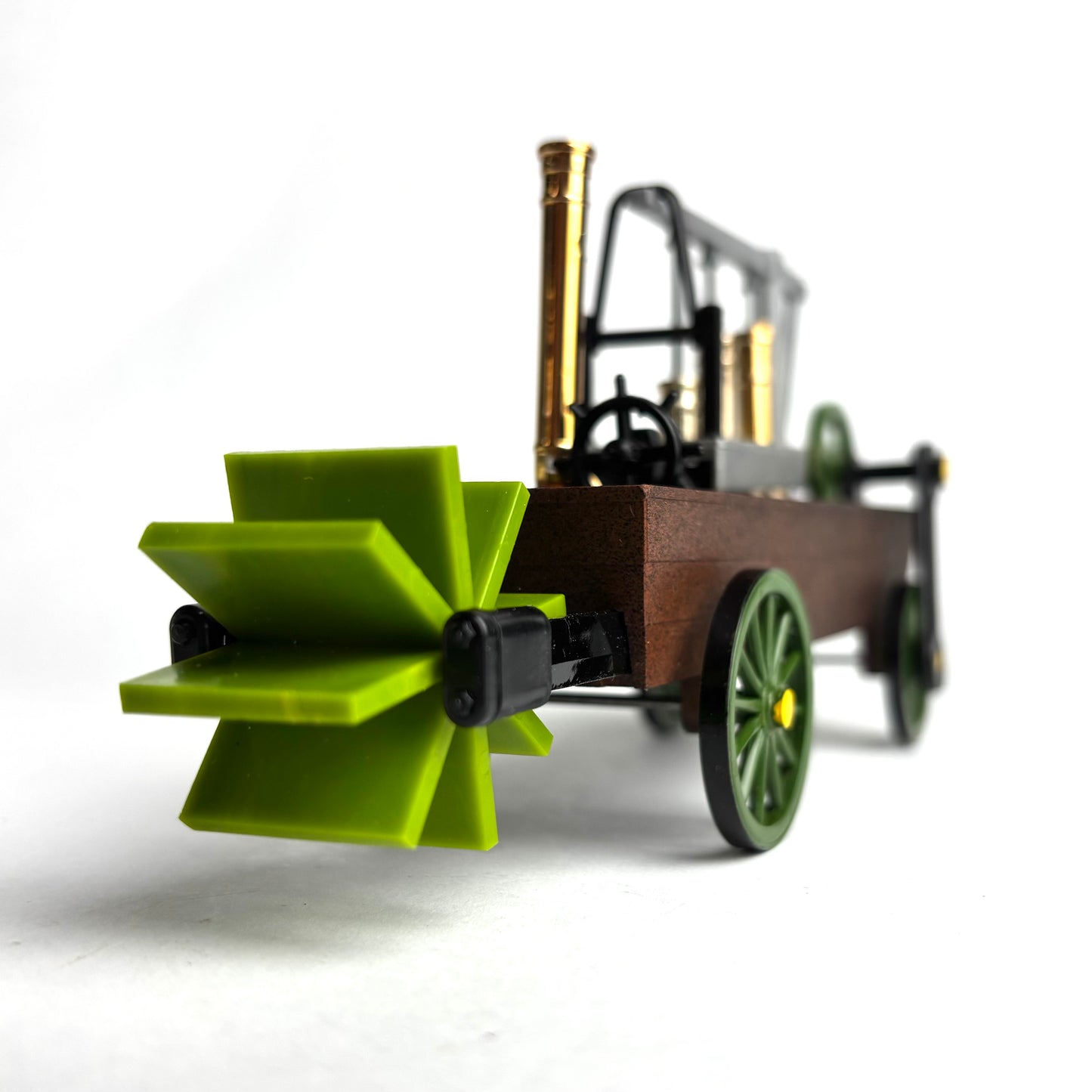 Old Fire Engine model from 1801 by Brumm