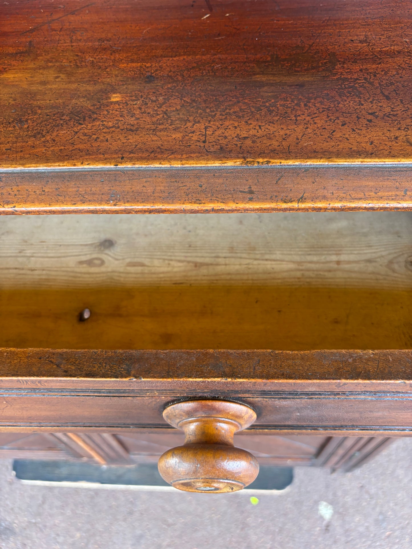 Early Victorian mahogany chiffonier