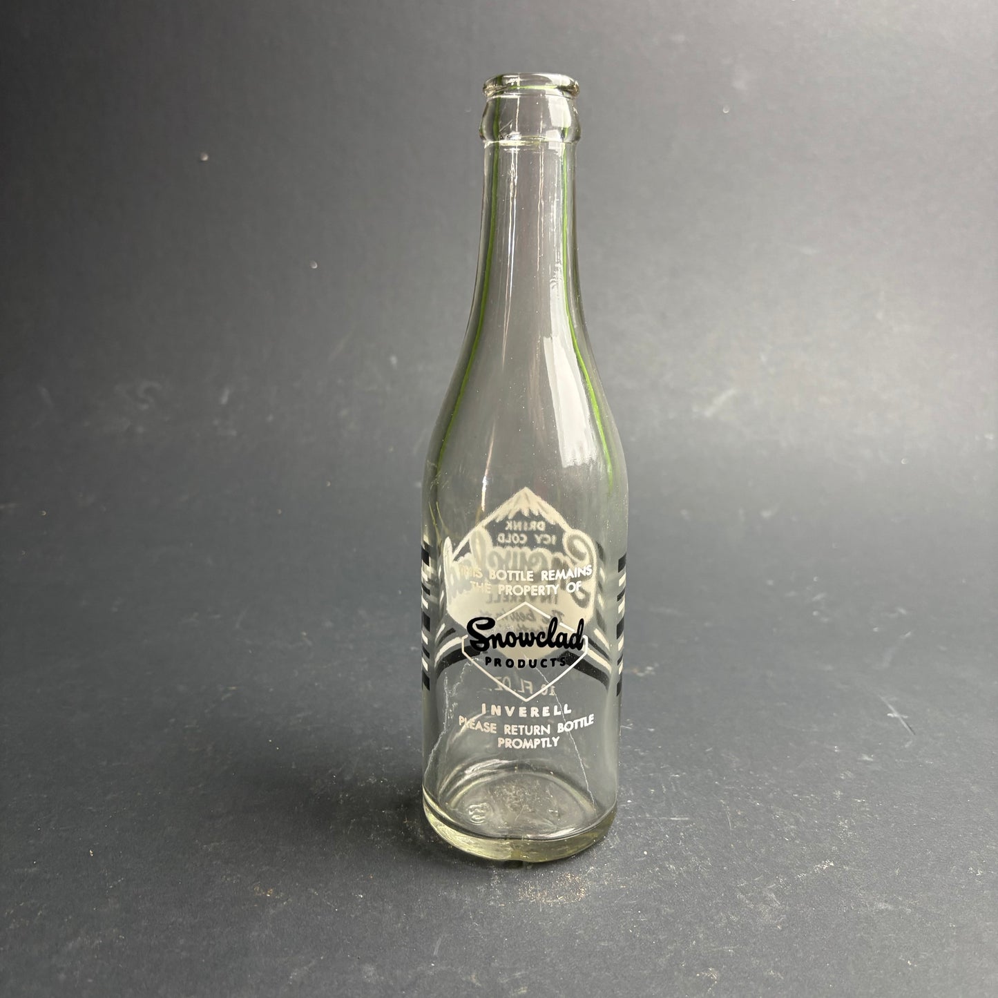 Snowclad Inverell Soft Drink Bottle – 10oz – Vintage Australian Soda Bottle NSW