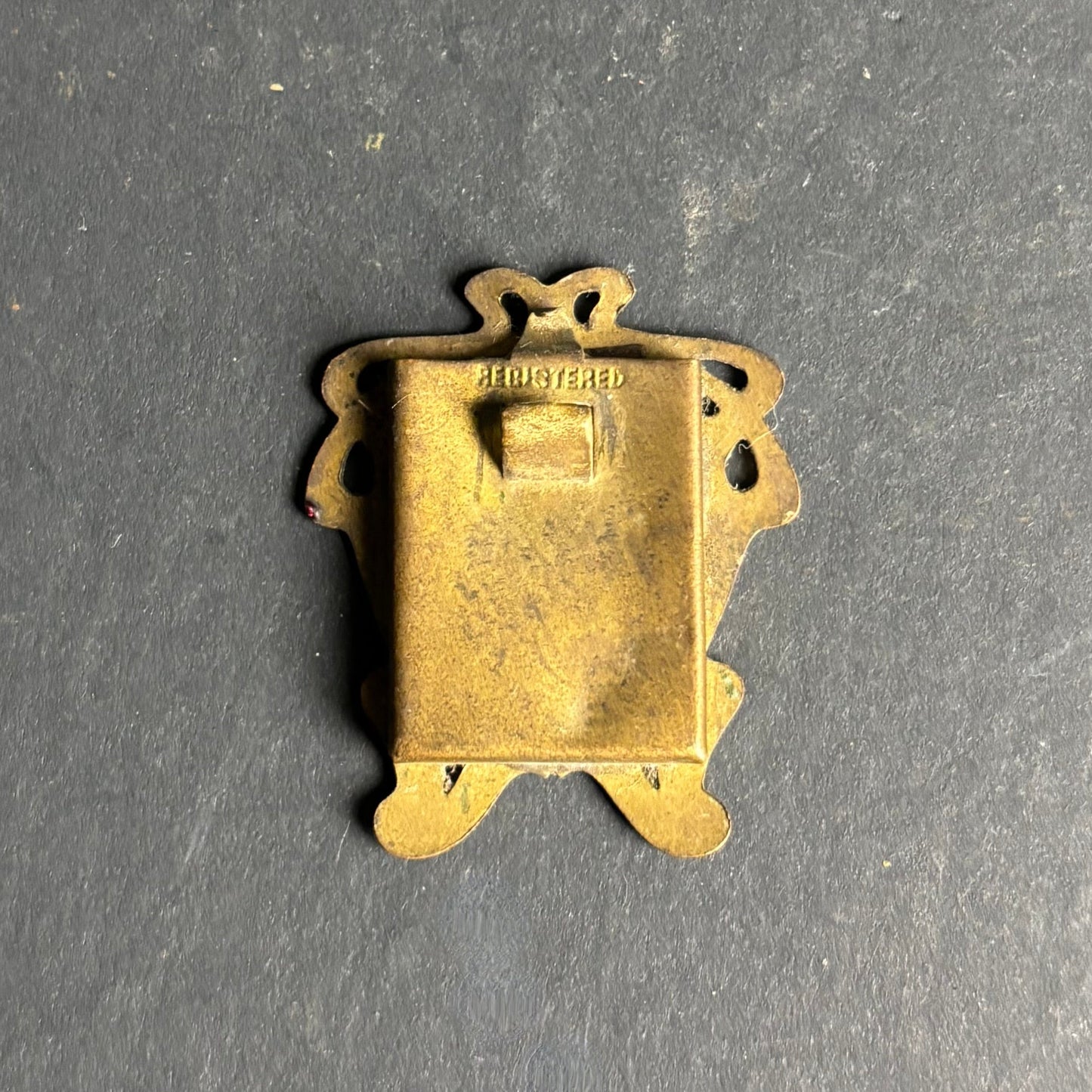 Victorian Memorial Photo Brooch – Red Enamel Frame c.1900