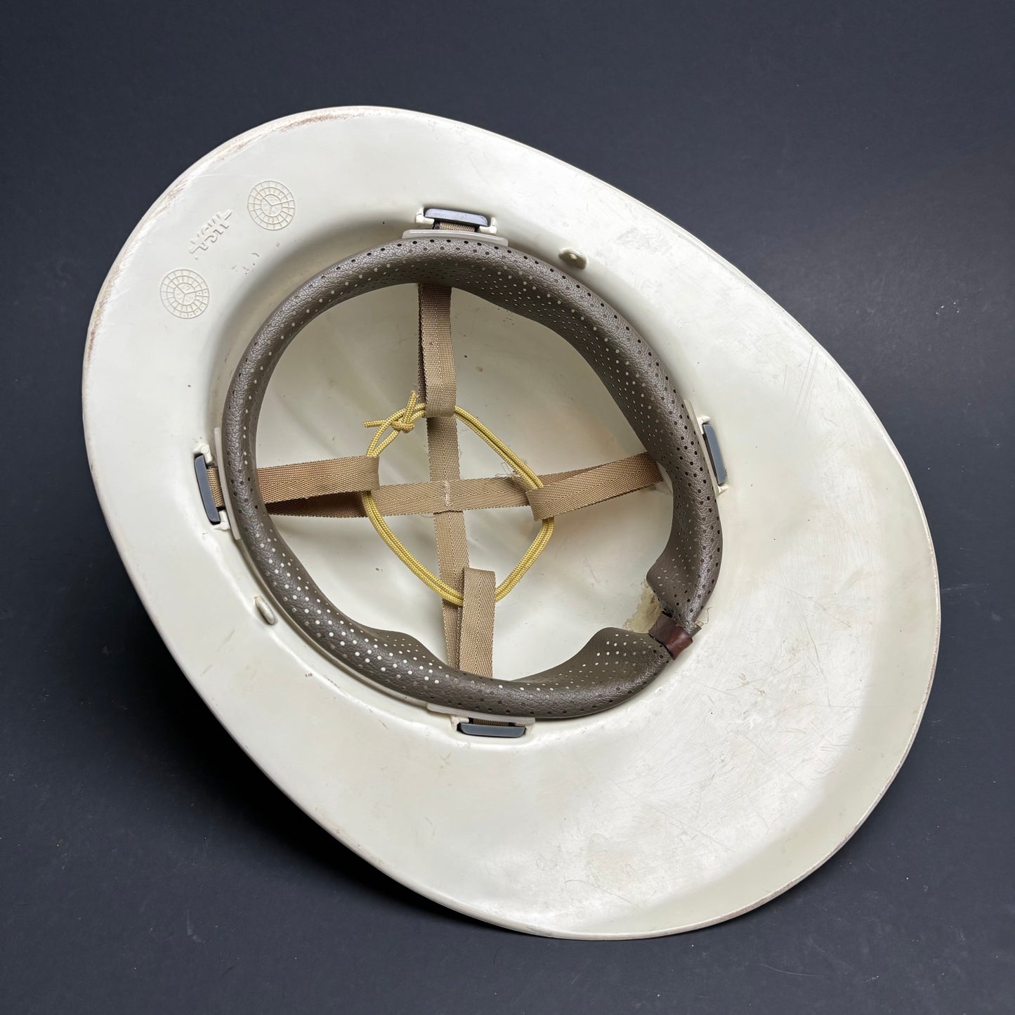 Vintage Western Australian Fire Brigades Helmet – WAFB Crest