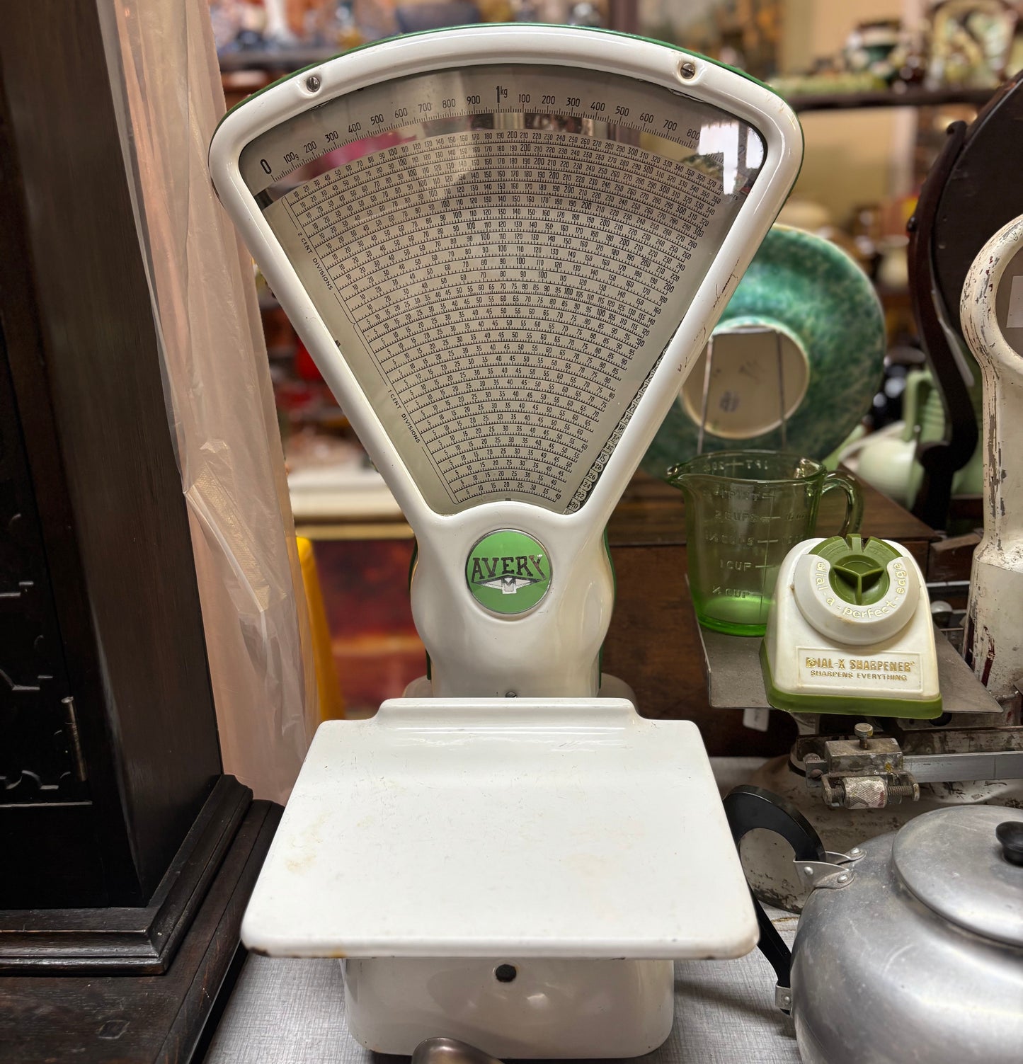 Large Avery Enamel Counter Scale – c.1950s