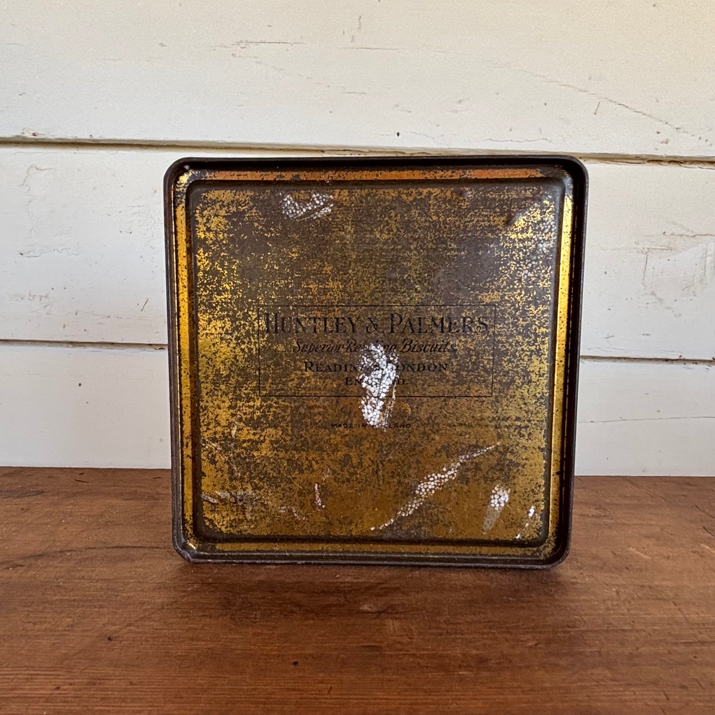 Huntley & Palmers “Cockerel and Hen” Biscuit Tin – c.1920