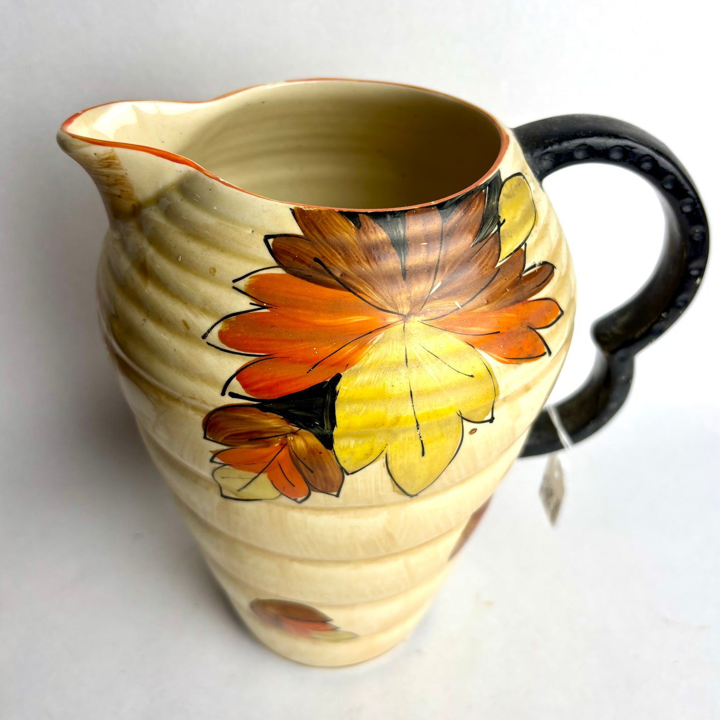 Buxton Ware Ribbed Jug with Autumn Leaves – 20cm