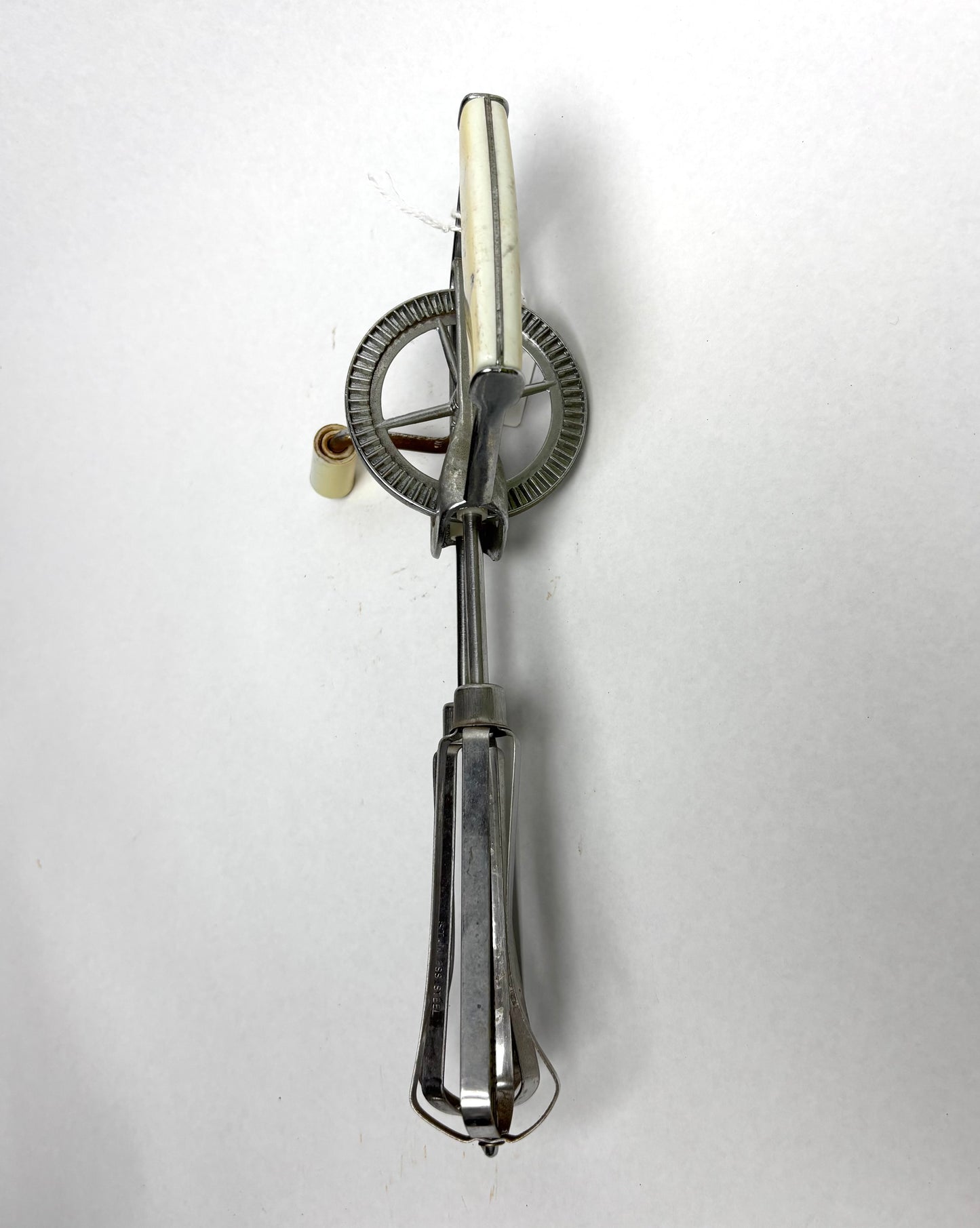 Vintage Handheld Egg Beater