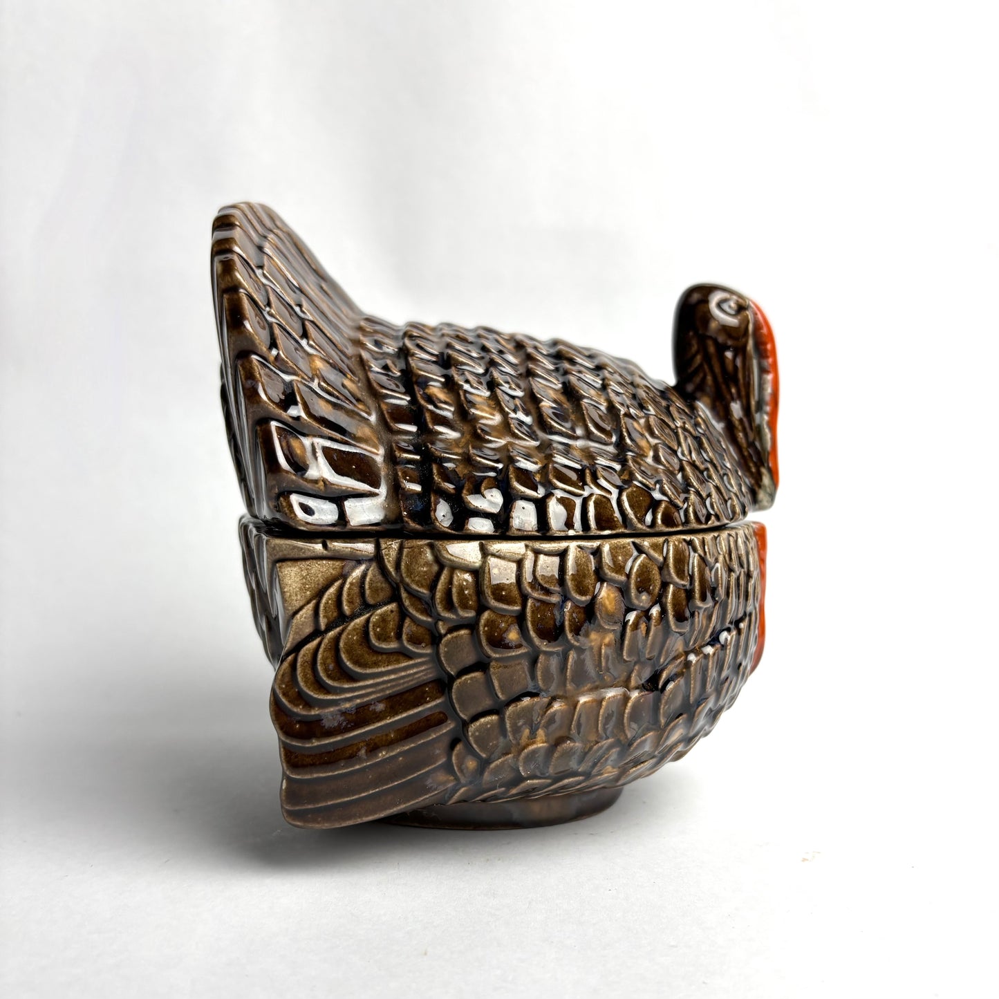 Nesting Turkey Egg Holder