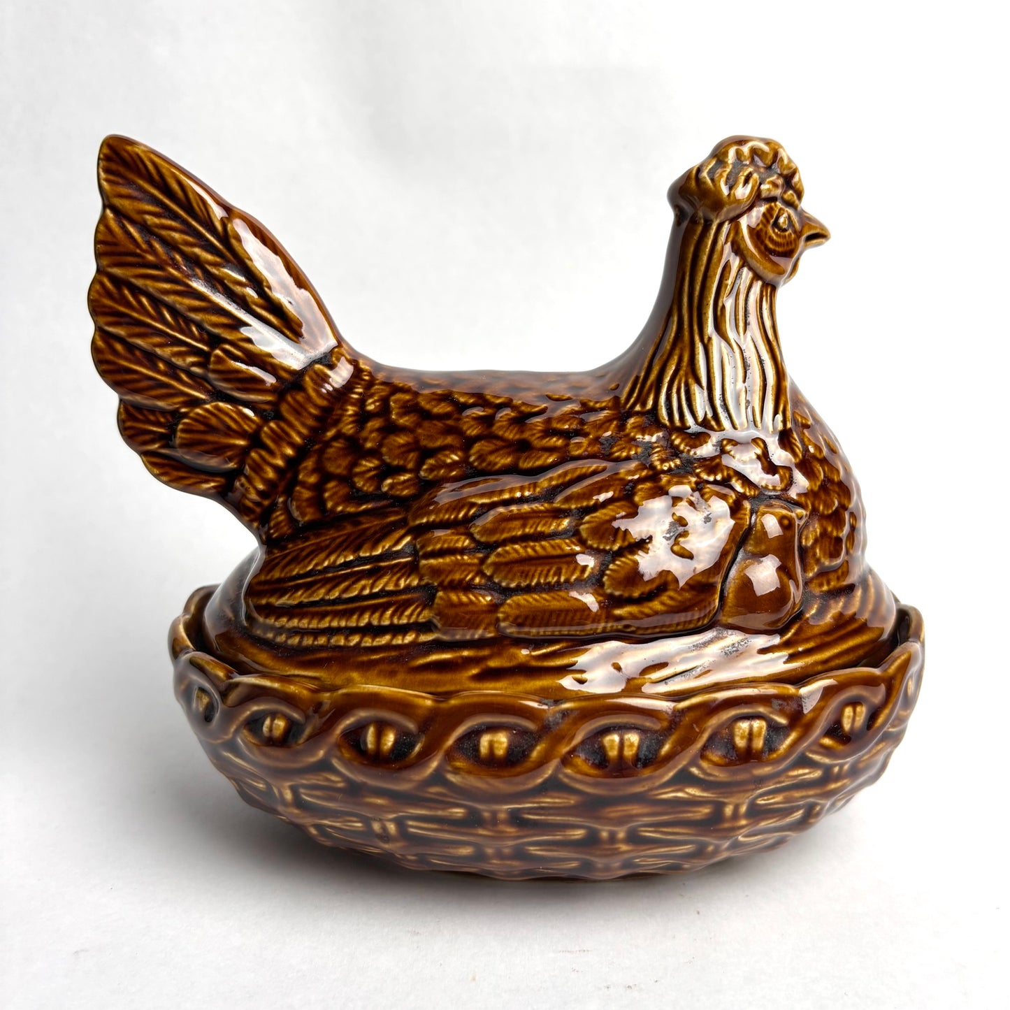 Nesting Chicken Egg Holder