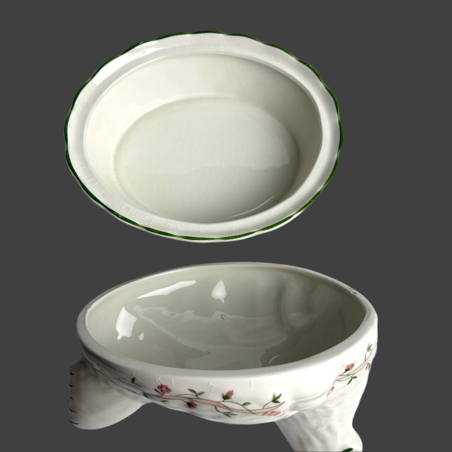 Large Nesting Chicken Egg Holder