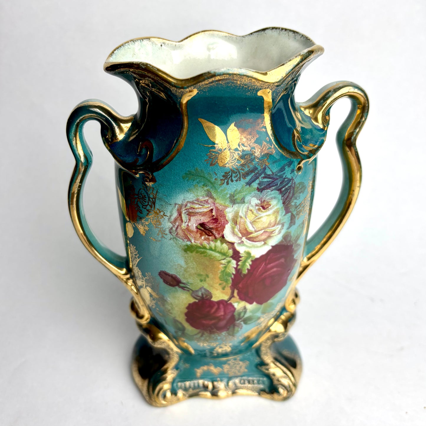 Antique English Mantel Vase with Hand-Painted Roses – 19.5cm