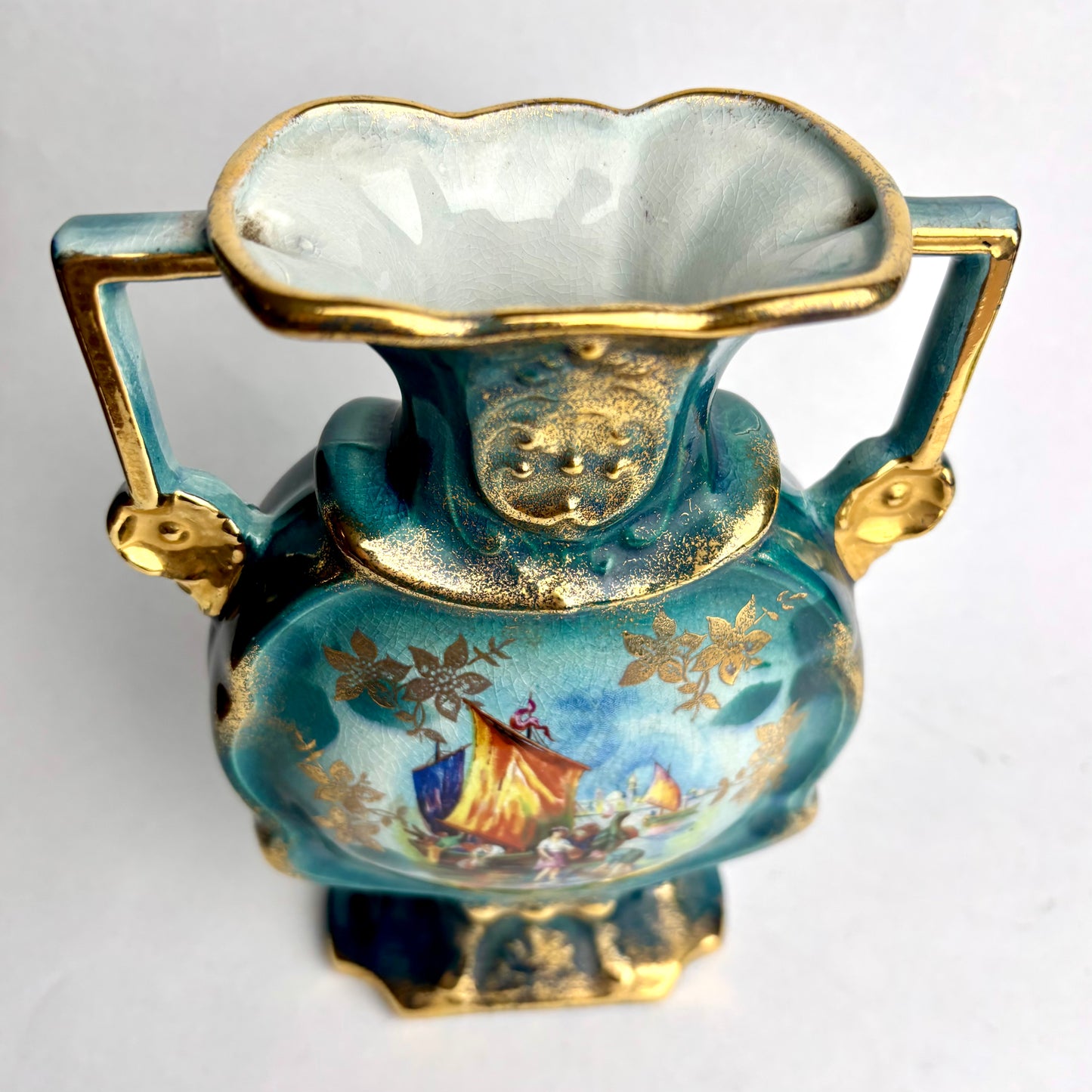 Antique English Mantel Vase with Hand-Painted Roses – 19cm