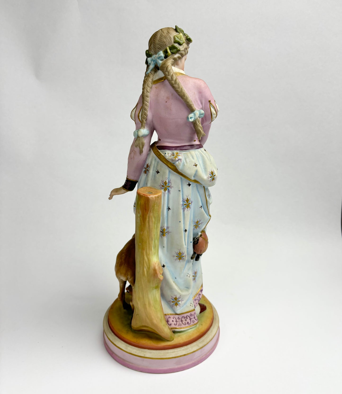 Pair of 20th century porcelain figurines Scheibe-Alsbach