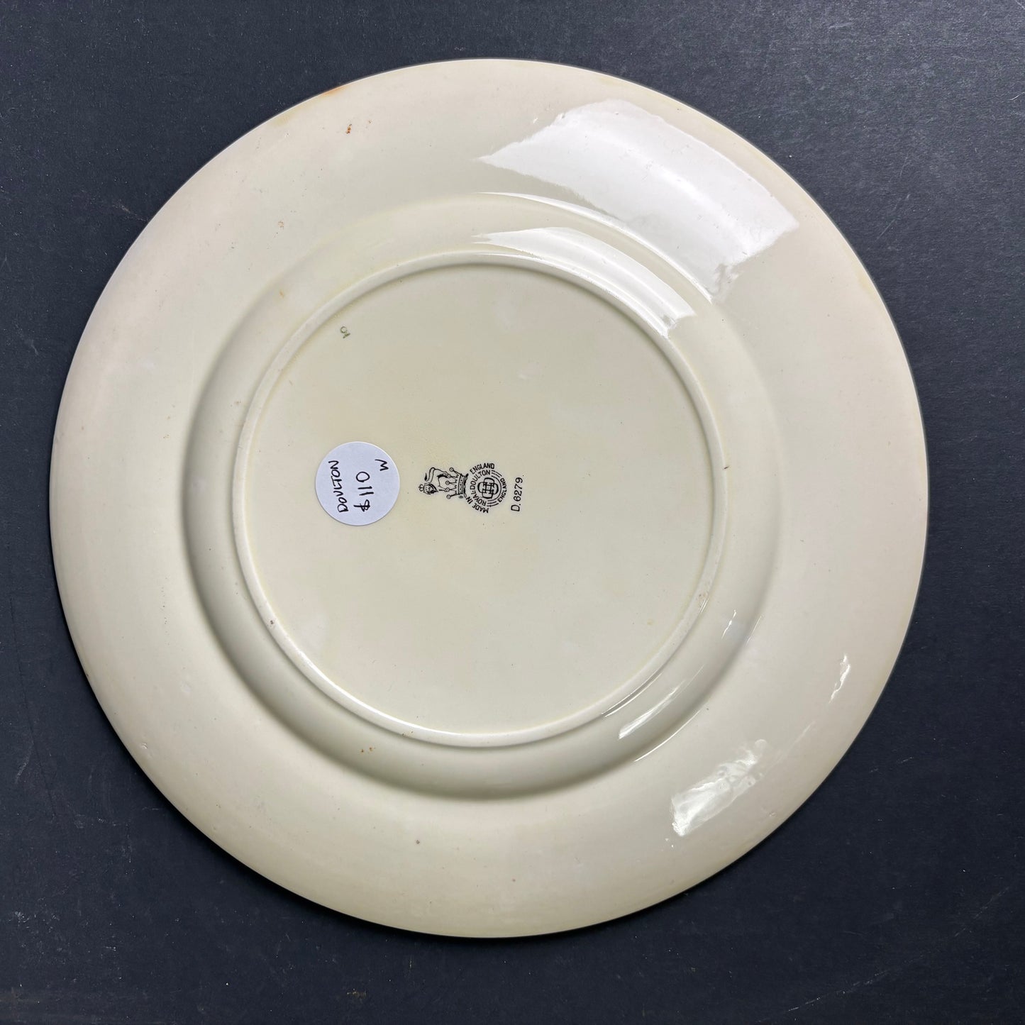 Royal Doulton Series Ware Cabinet Plate – "The Falconer"