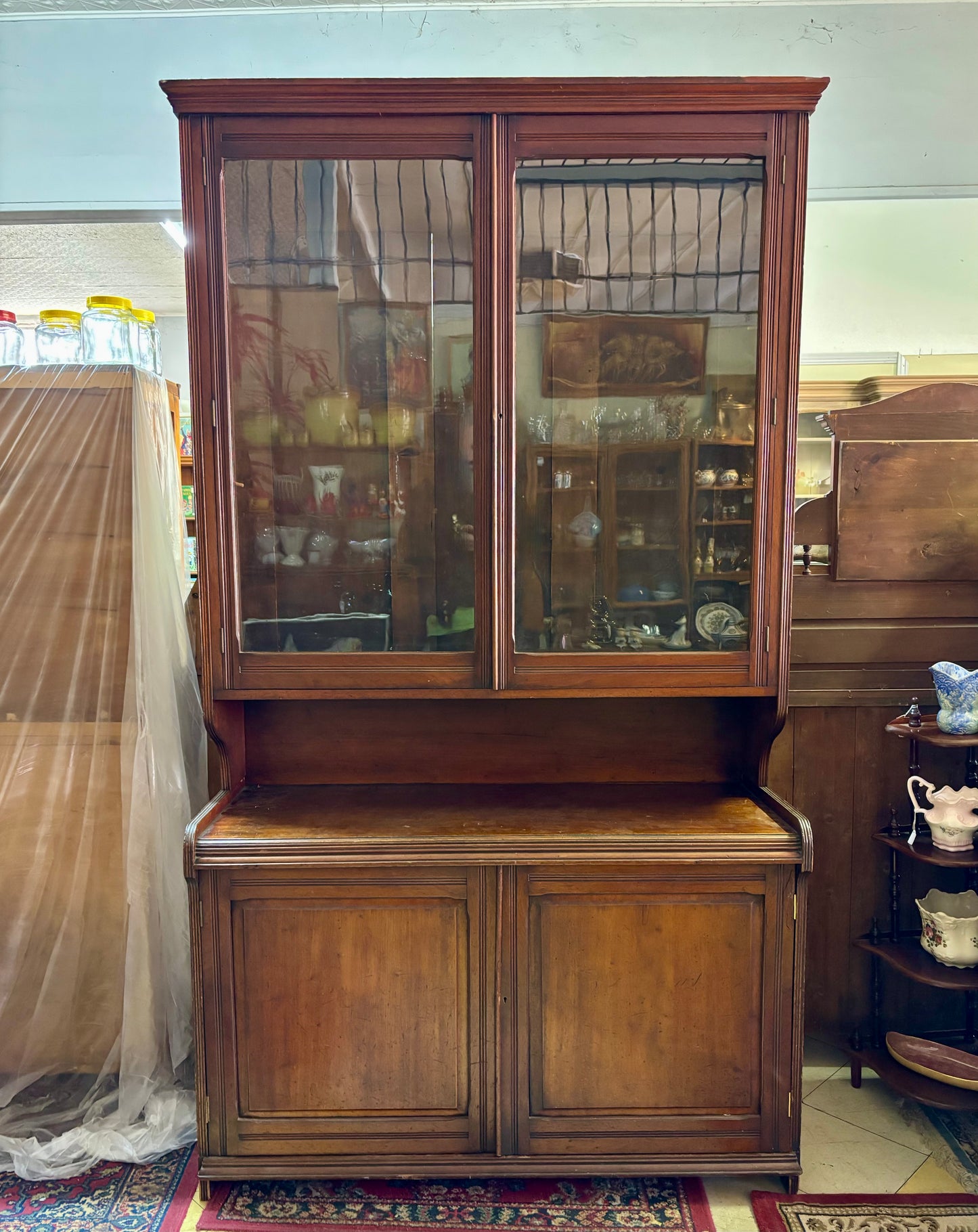 Victorian Mahogany Bookcase Cabinet – George M’Bean, St Andrews (c.1880–1900)