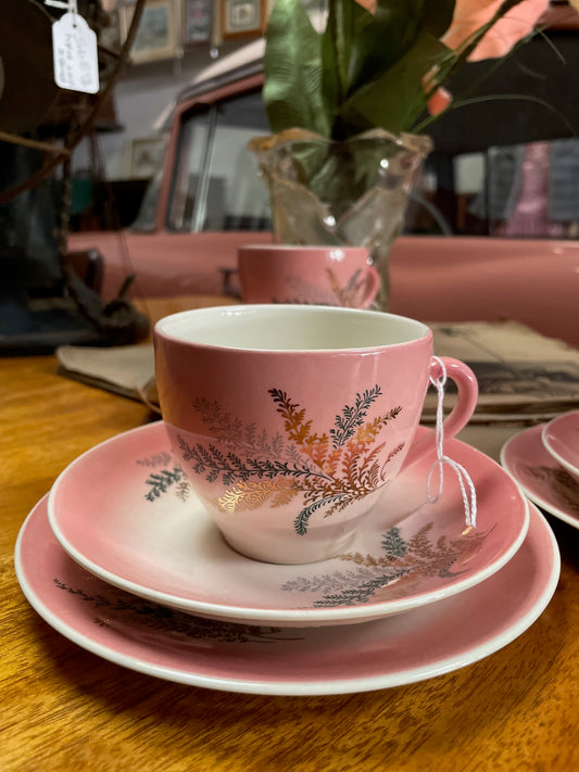 Wembley Ware trios (set of six)