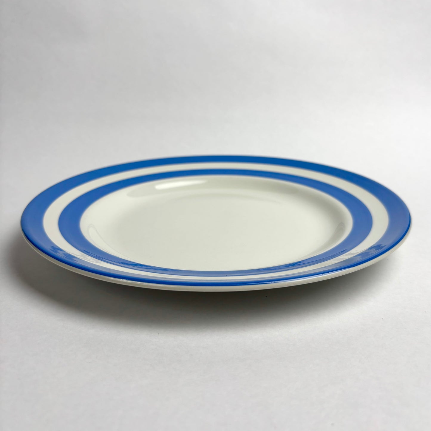 TG Green Electric Blue Cornishware Breakfast Plate