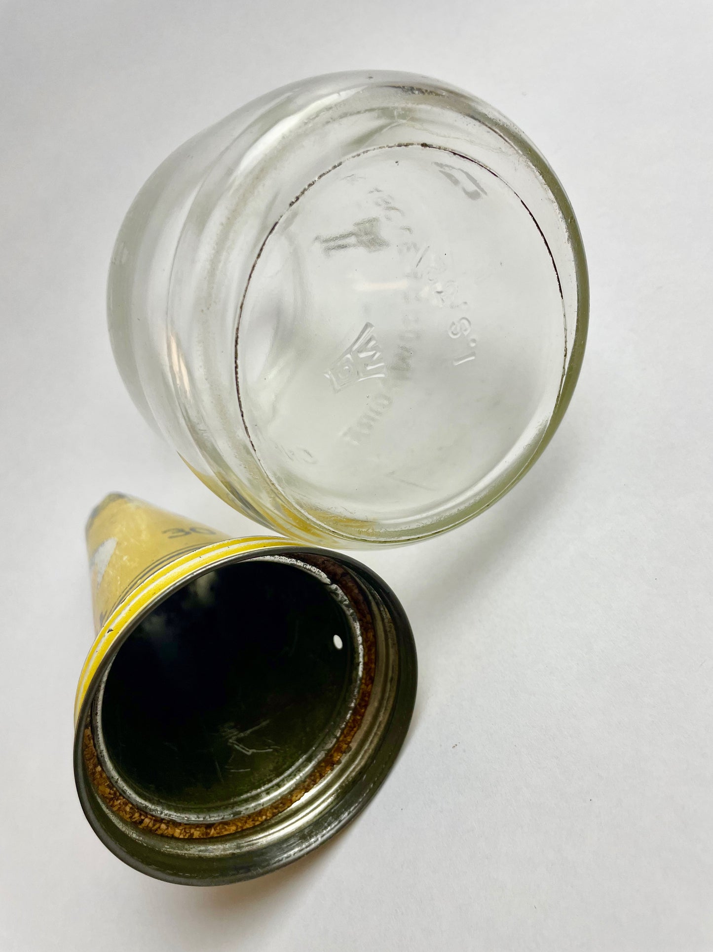 Golden Fleece tin oil bottle pourer with one imperial pint bottle