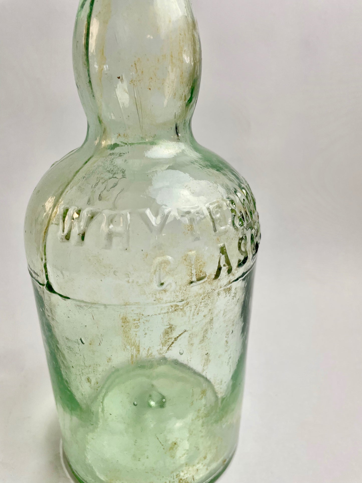 Whyte & Mackay Glasgow Embossed Whiskey Bottle