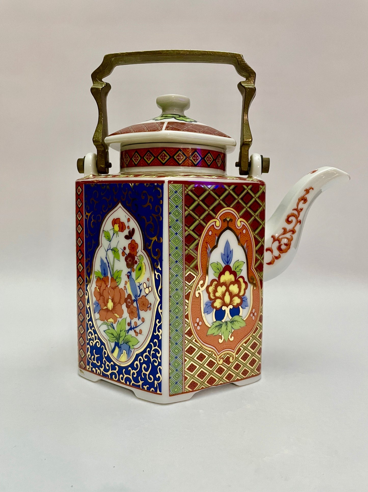 Vintage Imari style teapot