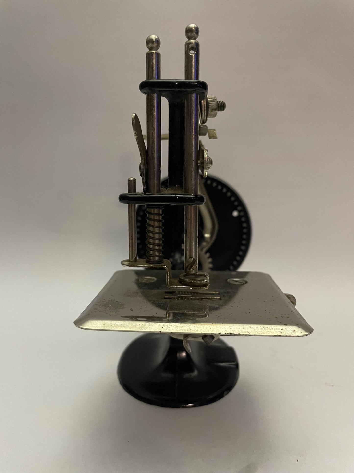 Vintage Peter Pan Sewing Machine Model 1